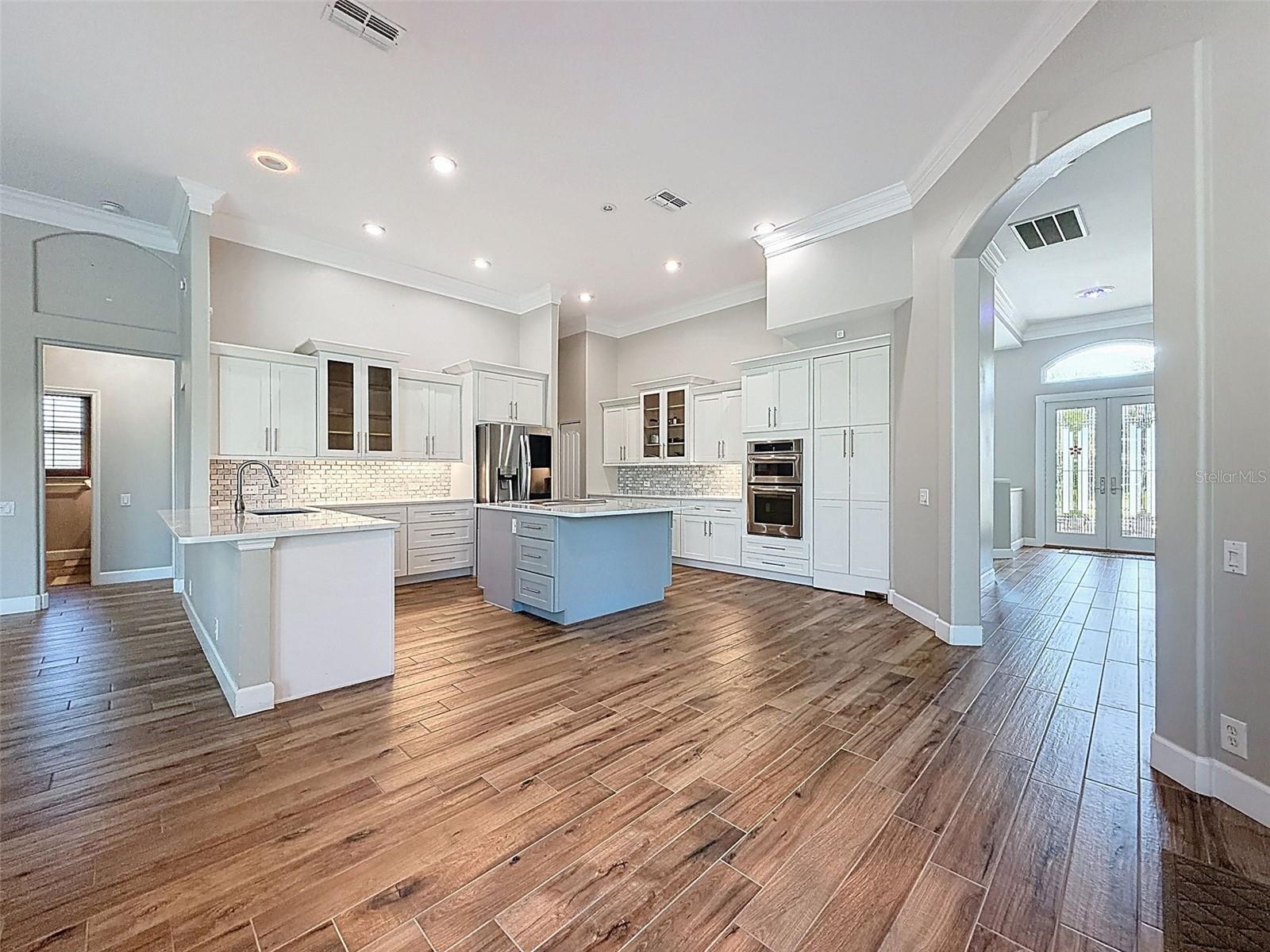 Image 23 of 100 For 3997 Mimosa Place