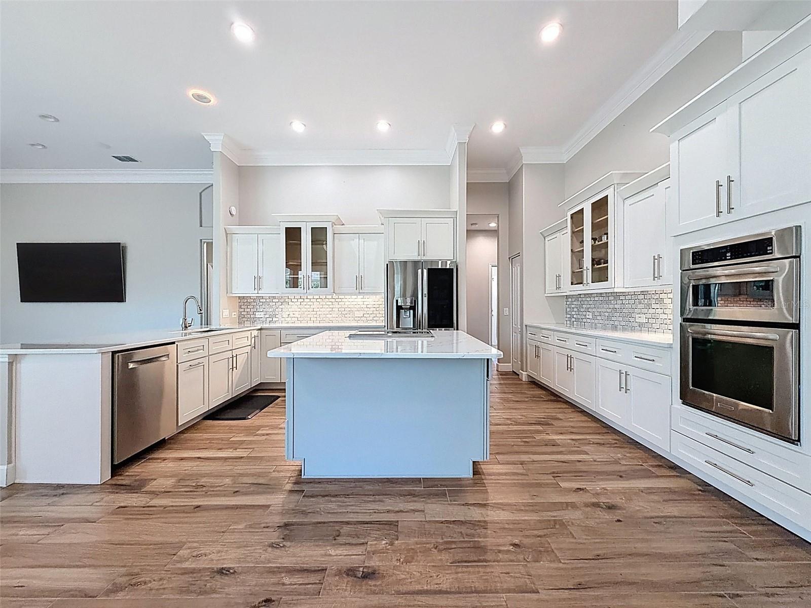 Image 25 of 100 For 3997 Mimosa Place