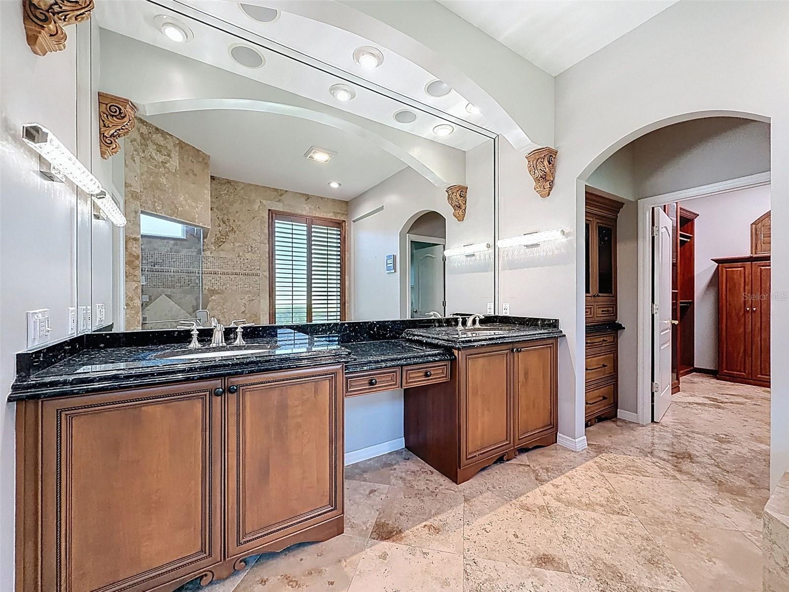 Image 41 of 100 For 3997 Mimosa Place