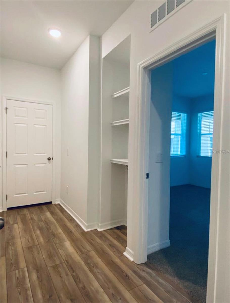 Image 11 of 36 For 2668 Spider Lily Court