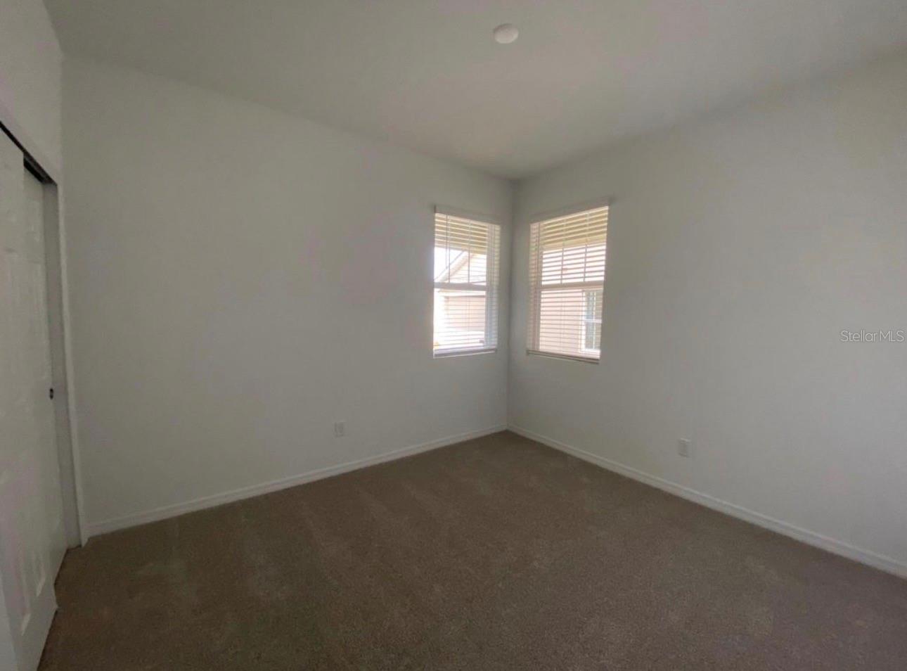 Image 18 of 36 For 2668 Spider Lily Court