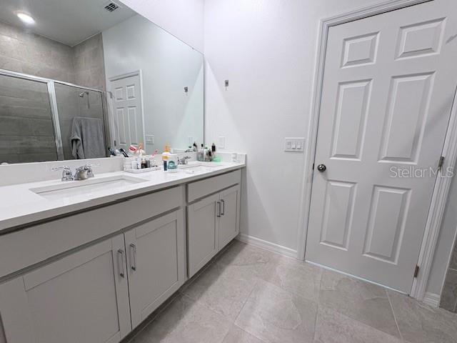 Image 28 of 36 For 2668 Spider Lily Court