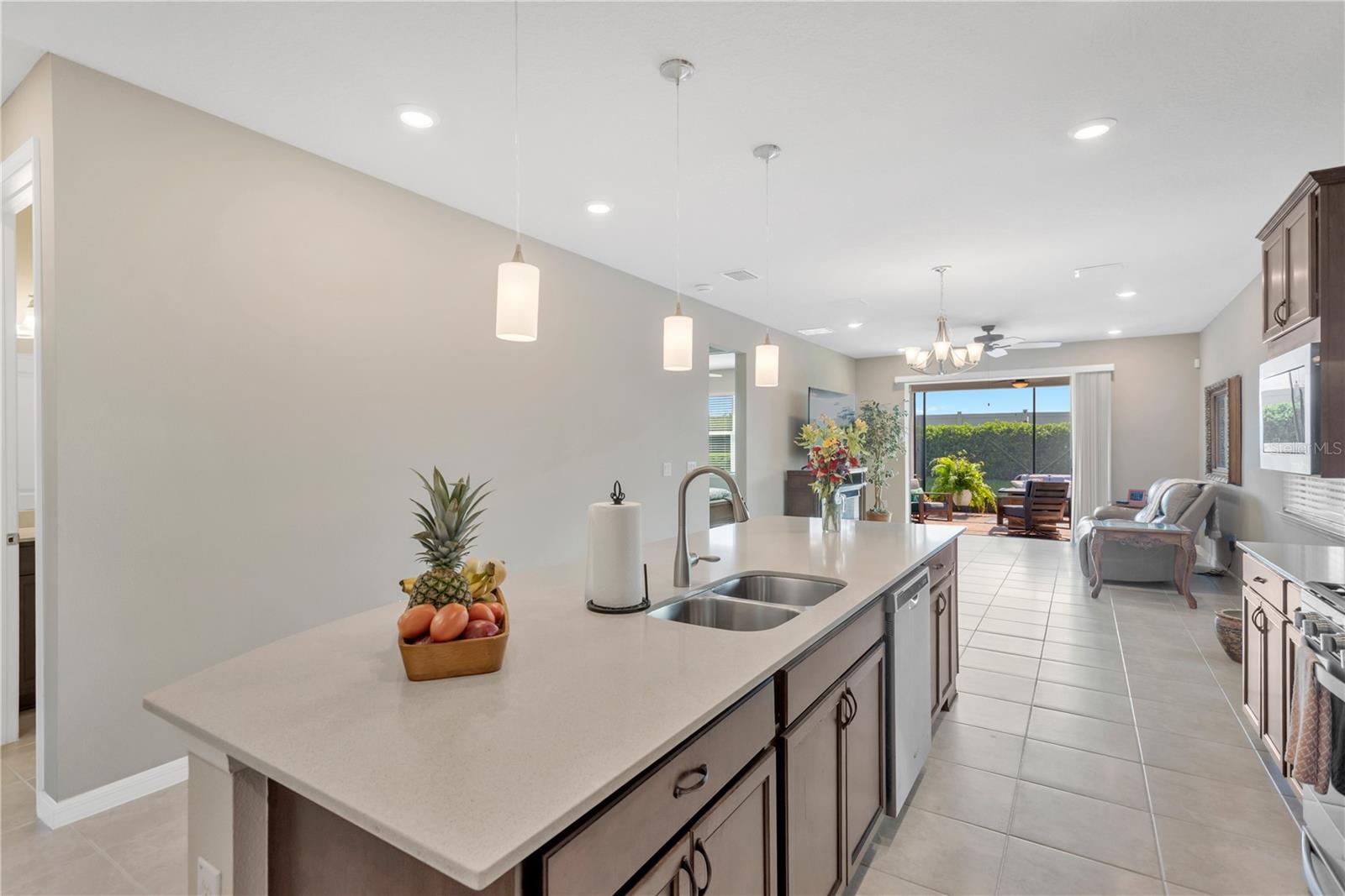 Image 9 of 48 For 19367 Coastal Shore Terrace