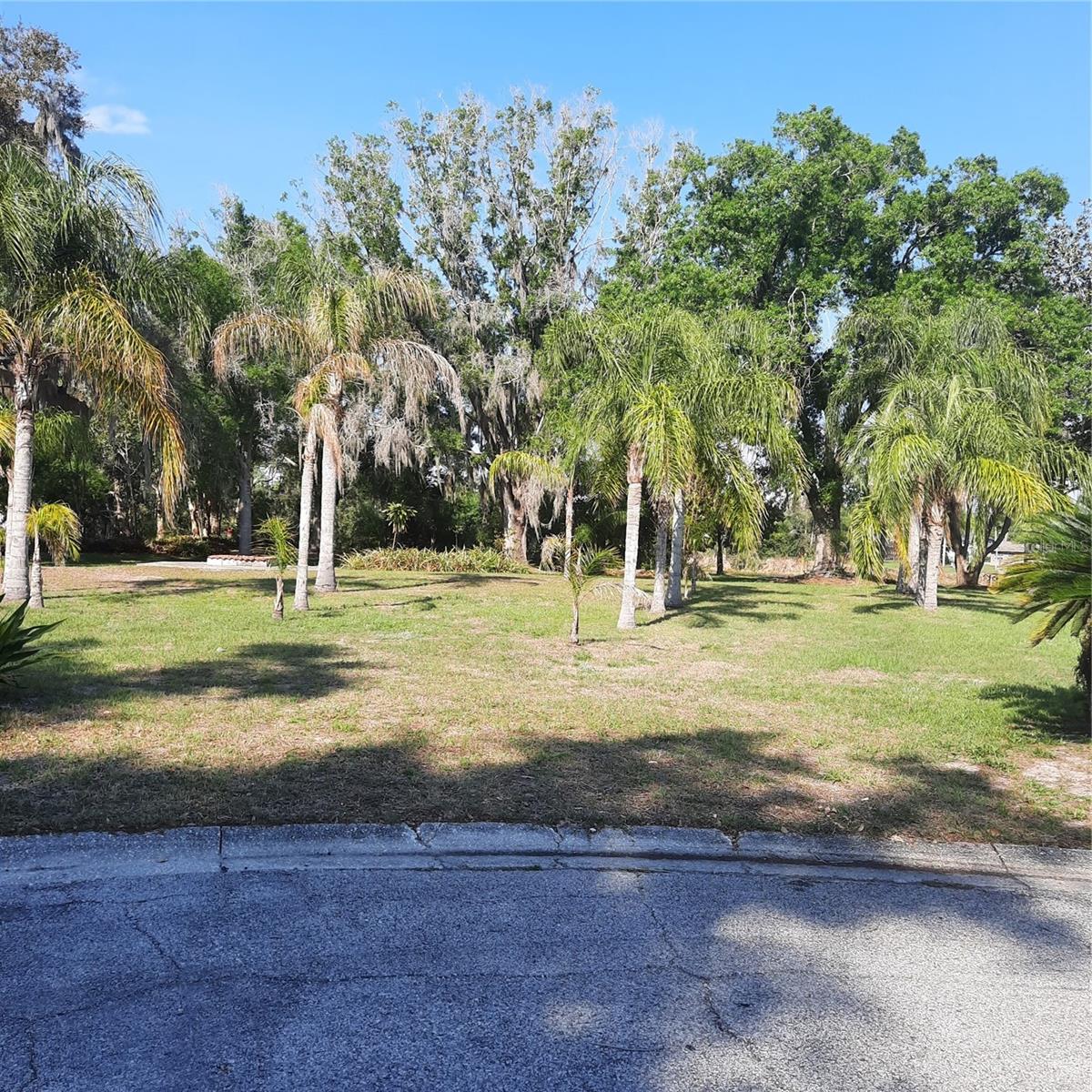 Image 4 of 9 For 10502 Hinds Place