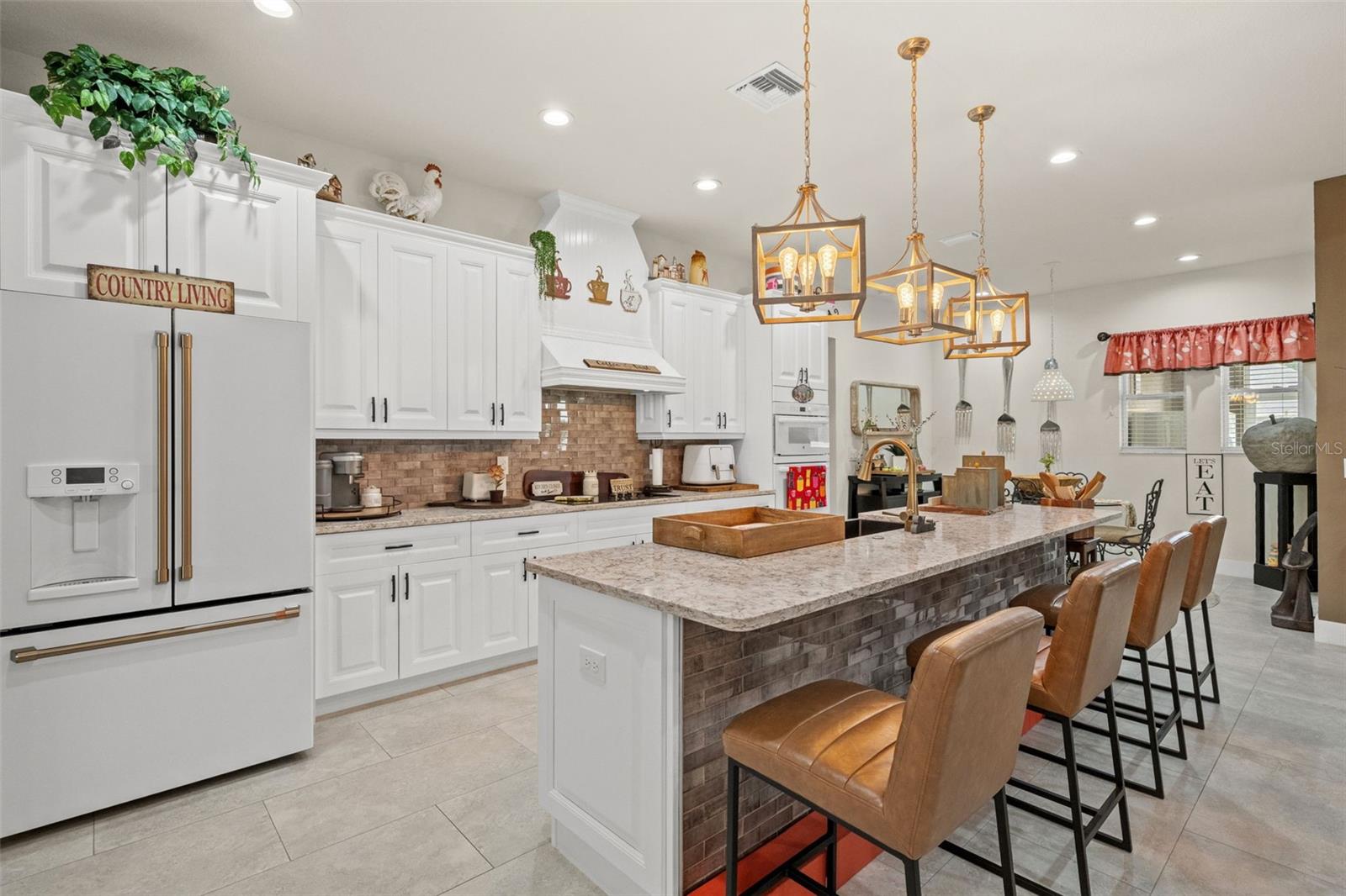 Image 16 of 48 For 17601 Hanna Road