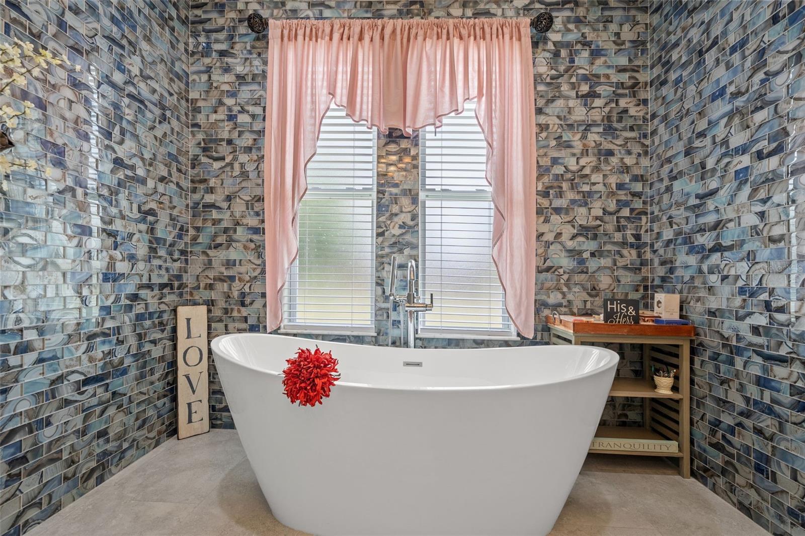 Image 27 of 48 For 17601 Hanna Road