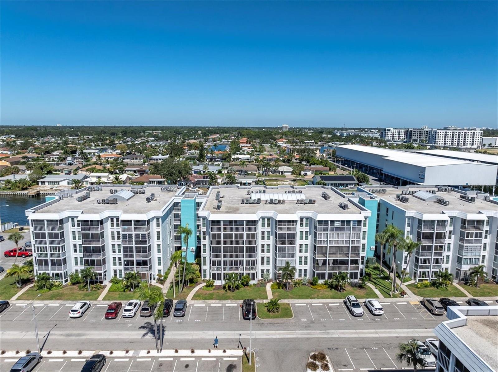 Image 2 of 49 For 4902 38th Way S 109