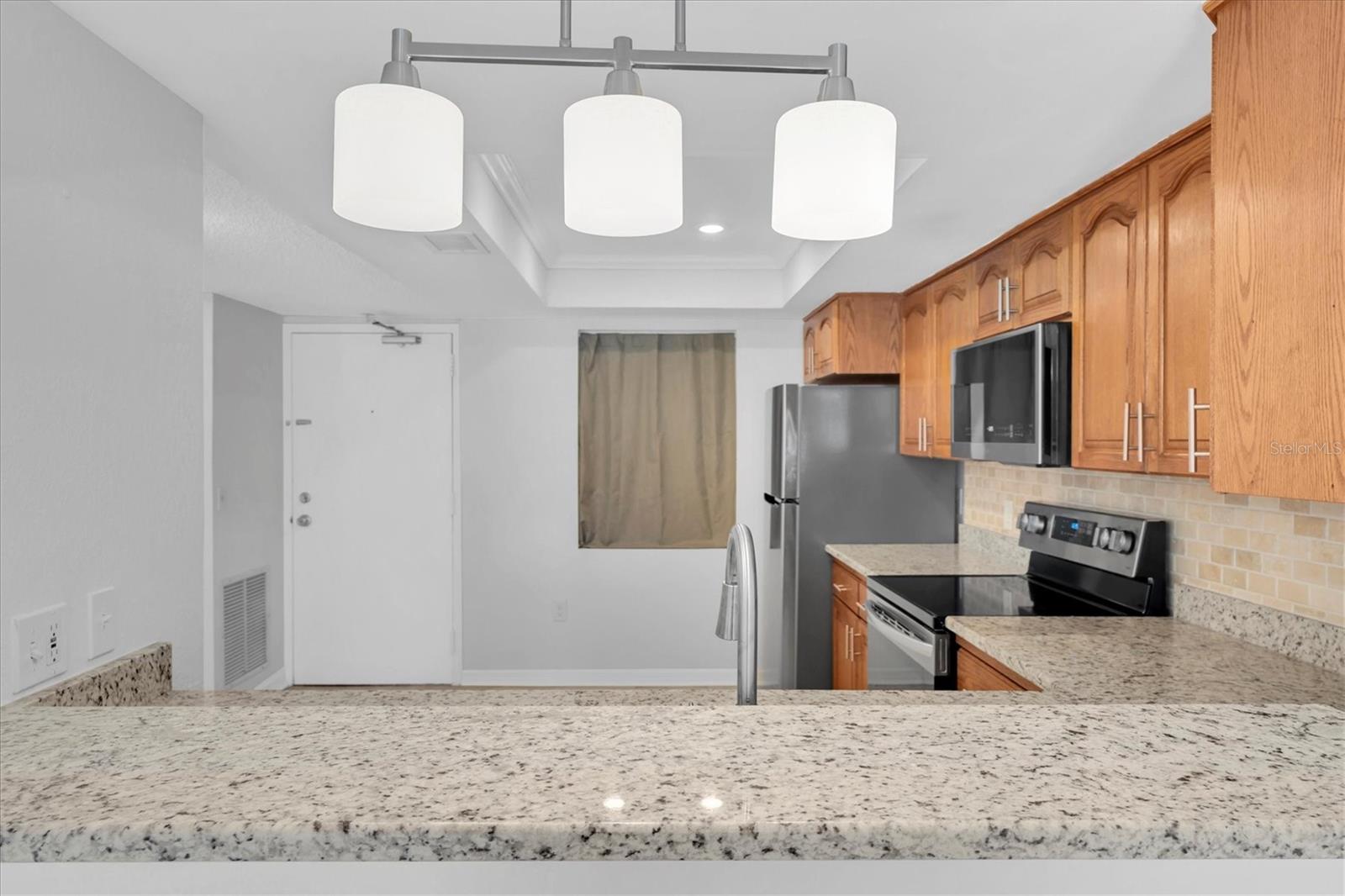 Image 3 of 49 For 4902 38th Way S 109