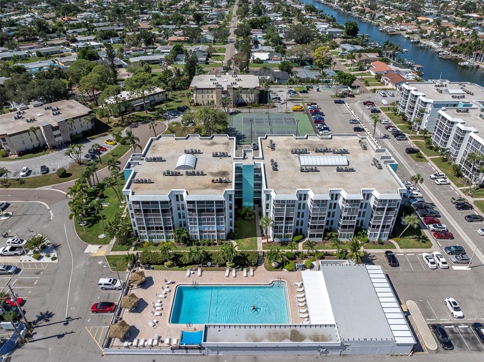 Image 35 of 49 For 4902 38th Way S 109