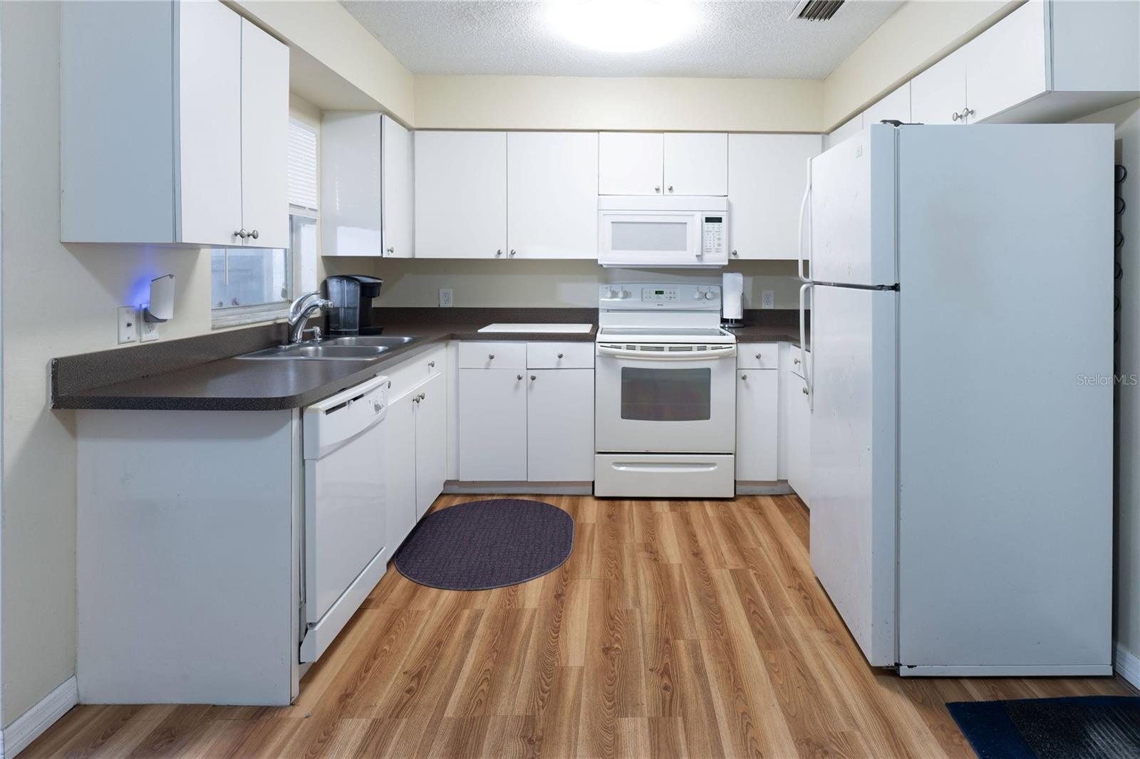 Image 10 of 22 For 4705 Serena Drive