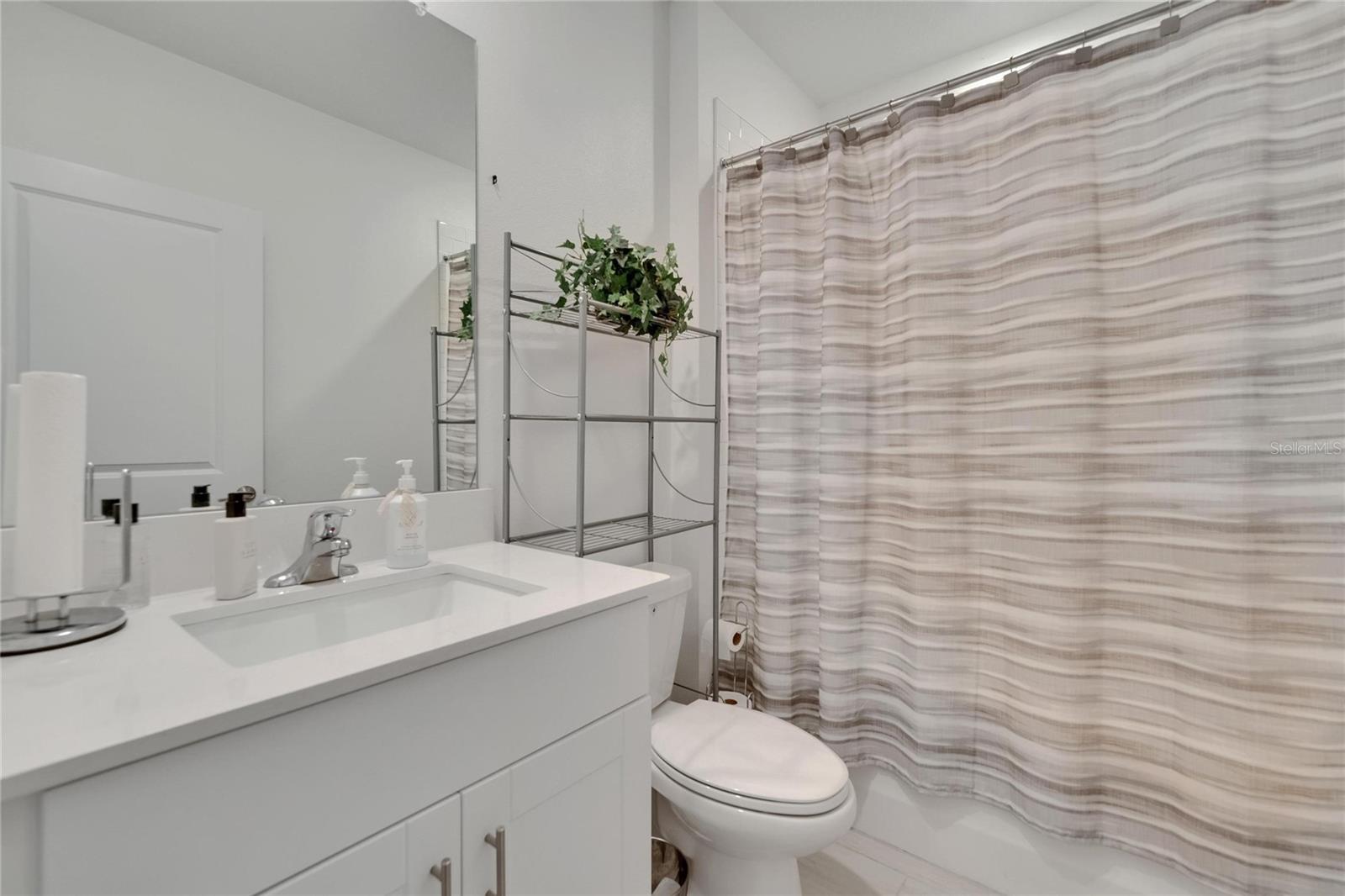 Image 6 of 29 For 34780 Rainville Loop