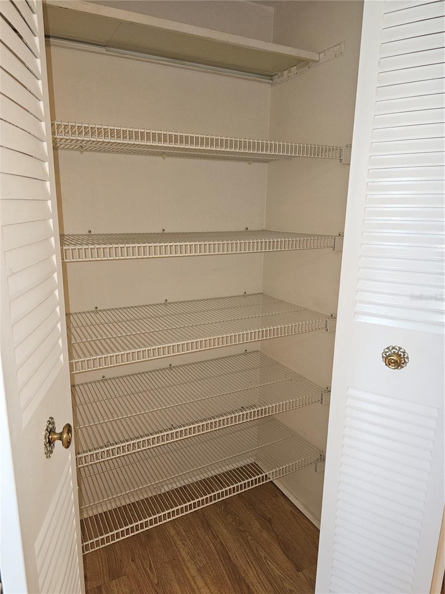 Image 10 of 24 For 7701 Starkey Road 102