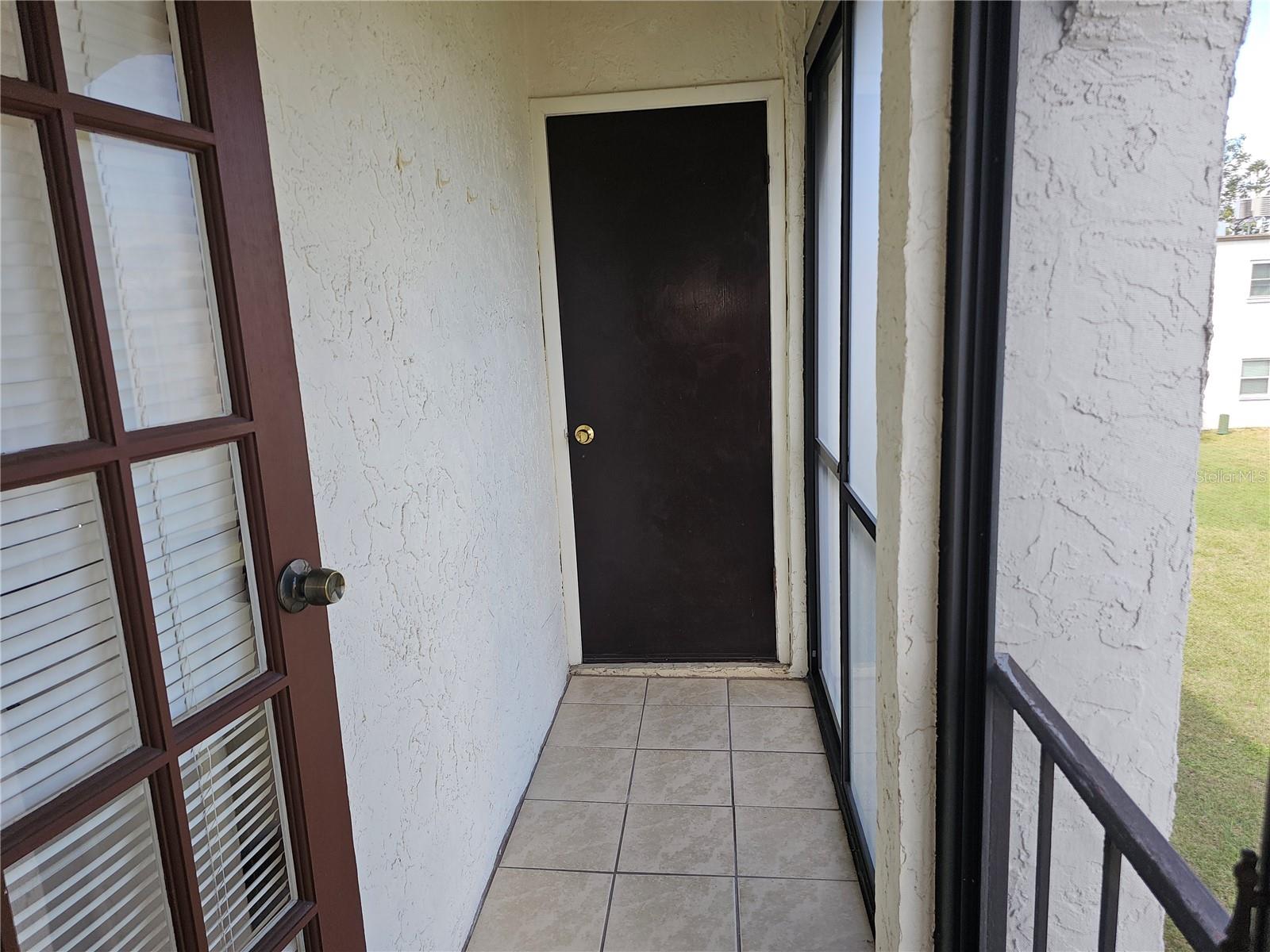 Image 14 of 24 For 7701 Starkey Road 102