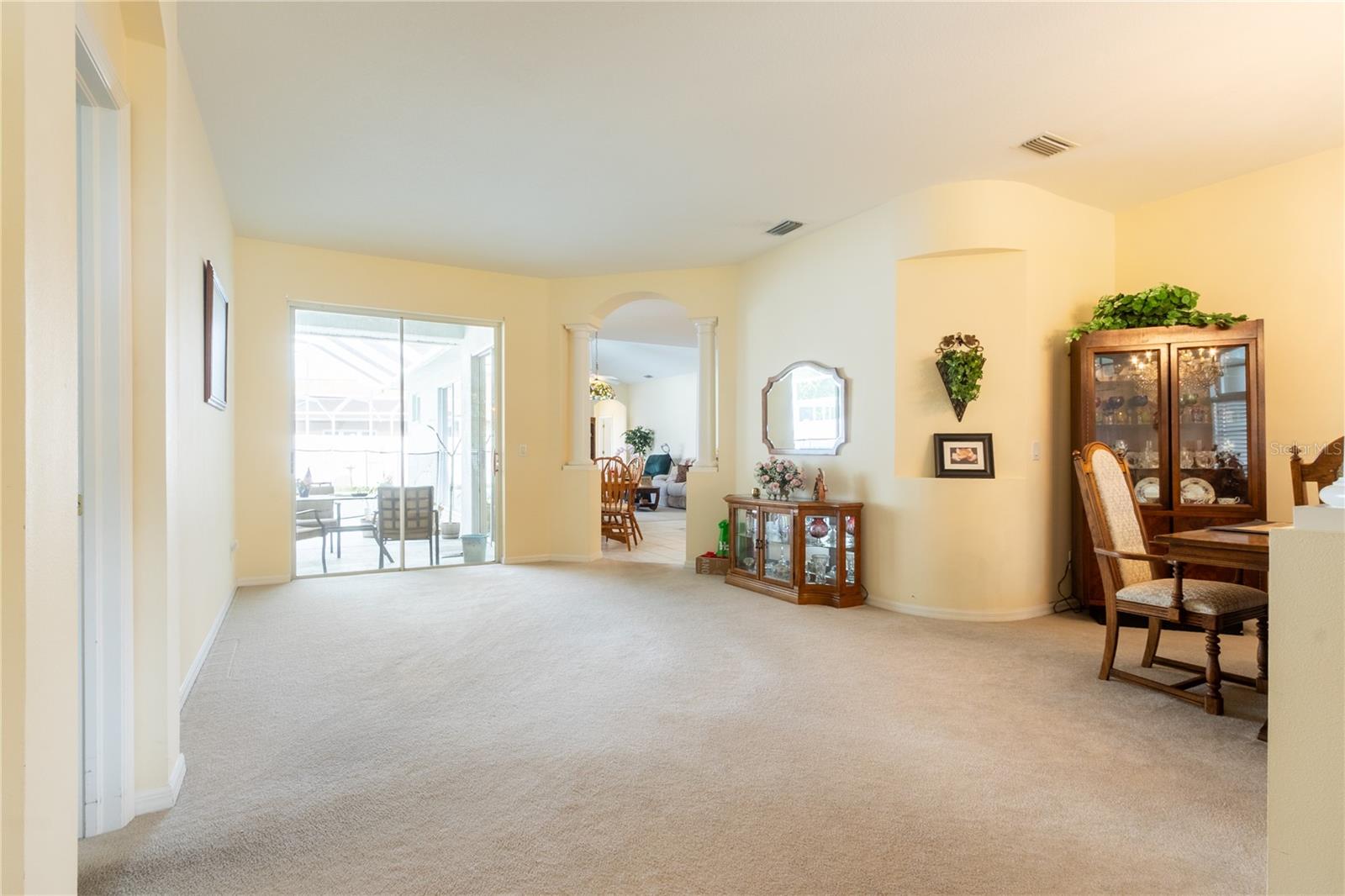 Image 6 of 42 For 1812 Flower Branch Way