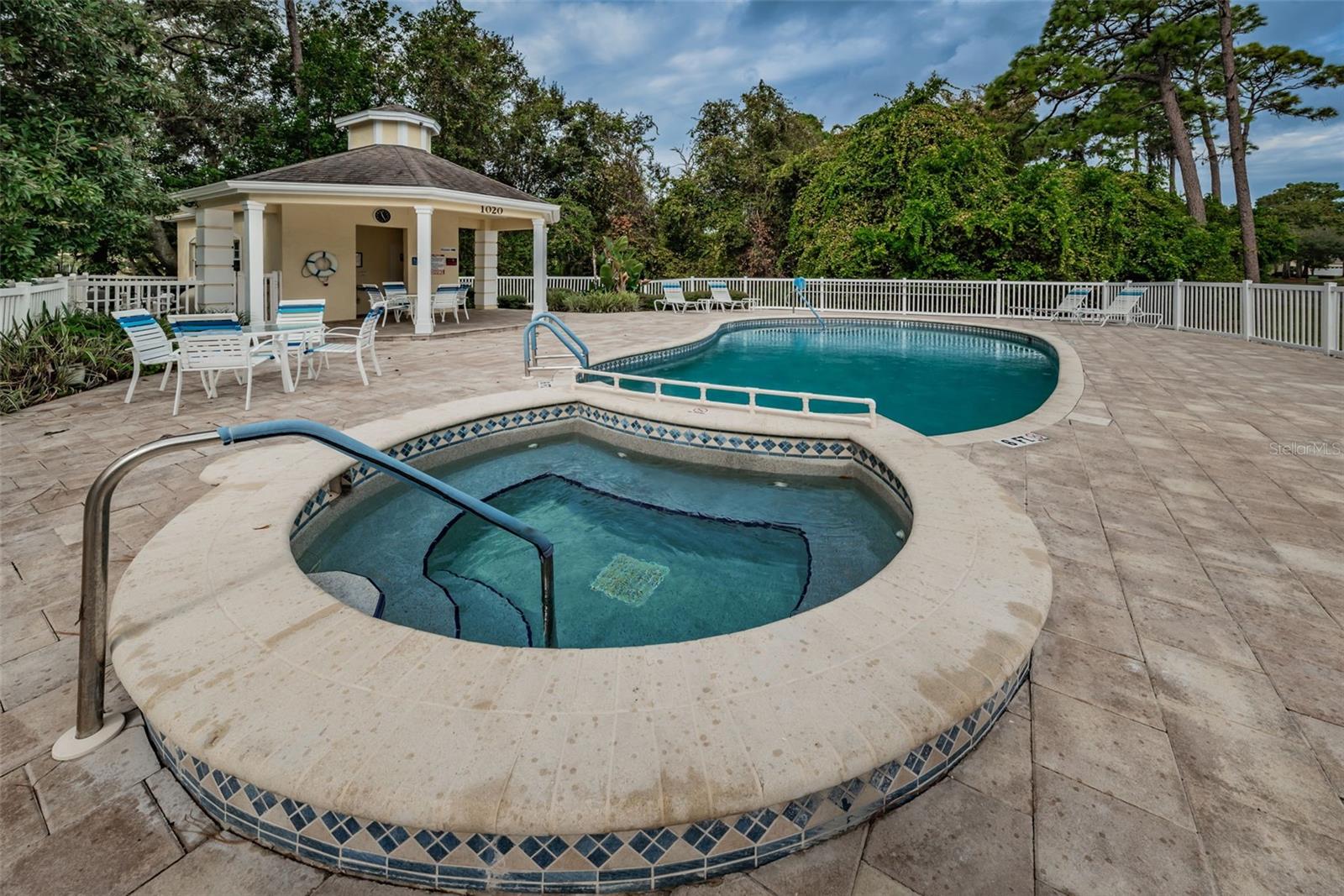 Image 49 of 55 For 1185 Royal Boulevard