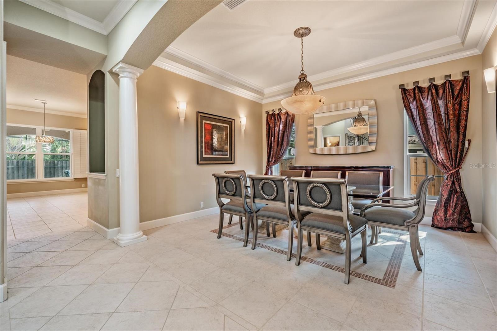 Listing photo id 29 for 3111 Lawn Avenue