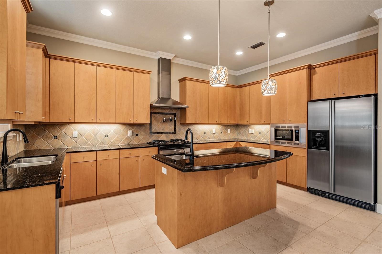 Listing photo id 7 for 3111 Lawn Avenue