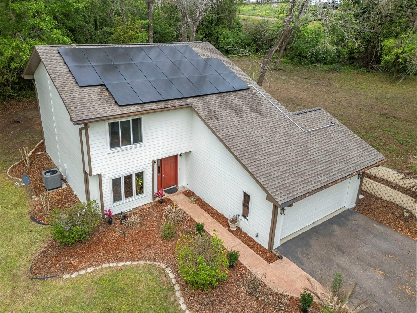 Image 2 of 60 For 15839 Powerline Road