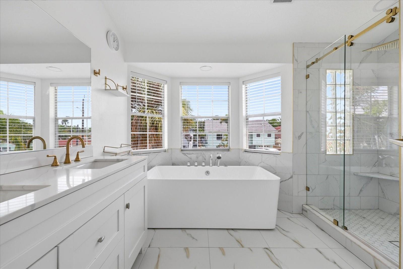 Image 20 of 43 For 5451 Tropic Drive