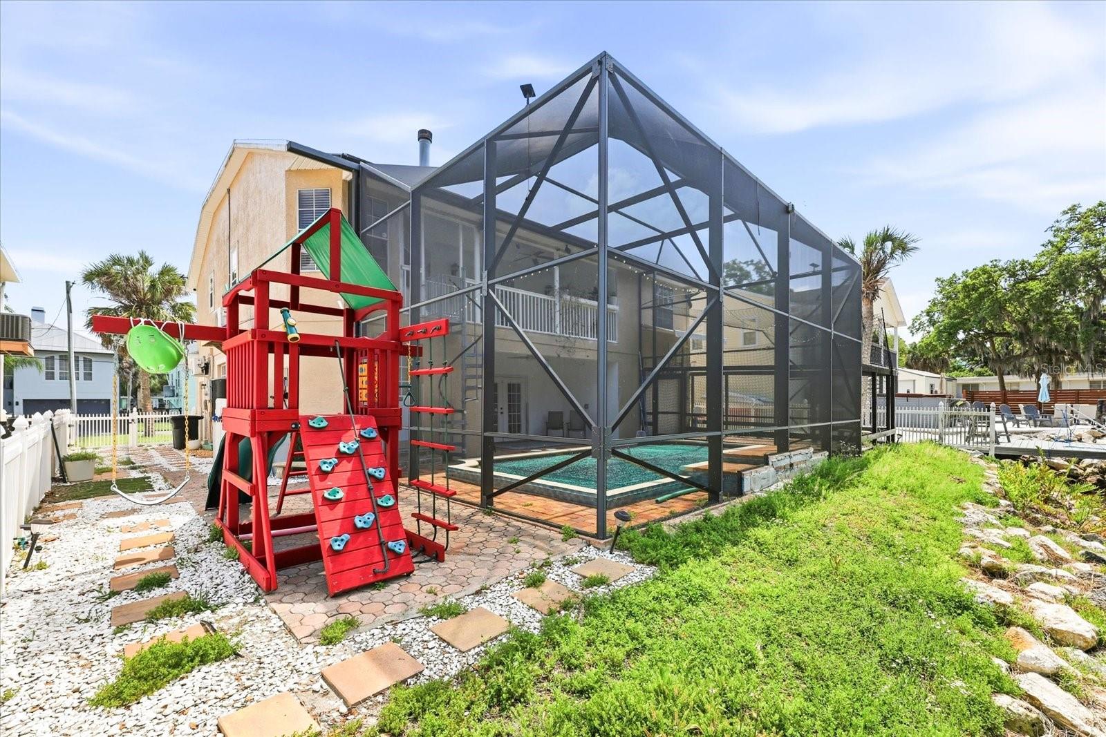 Image 40 of 43 For 5451 Tropic Drive