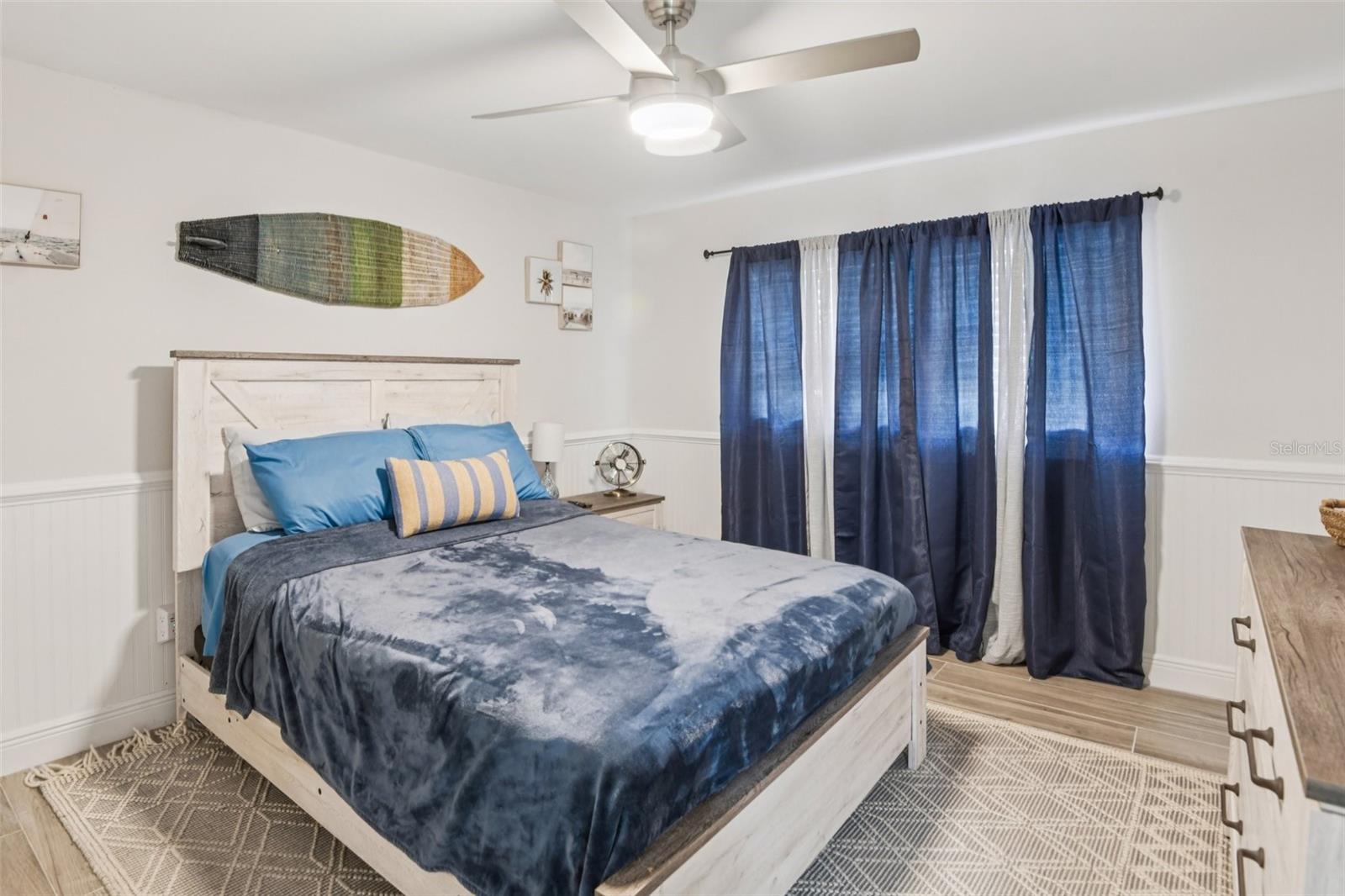 Image 32 of 67 For 1671 Sparkling Court