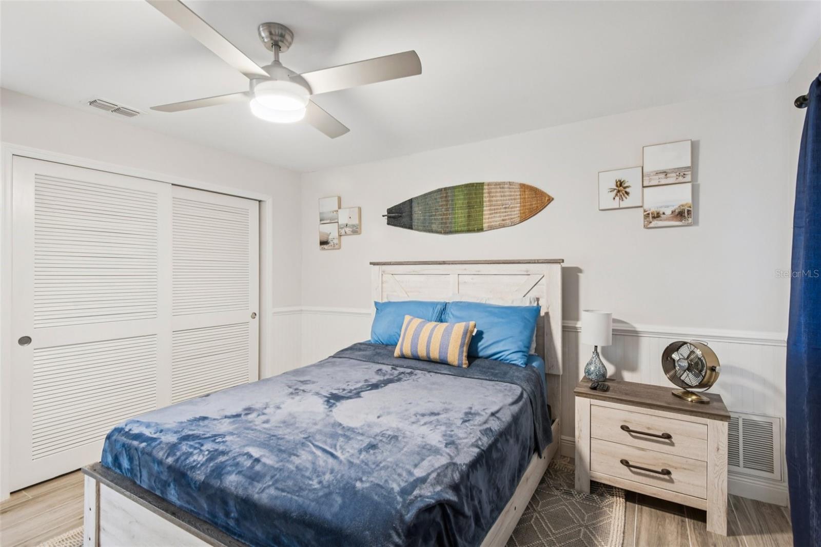 Image 33 of 67 For 1671 Sparkling Court