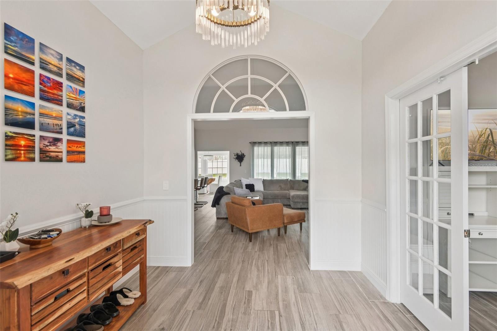 Image 4 of 67 For 1671 Sparkling Court