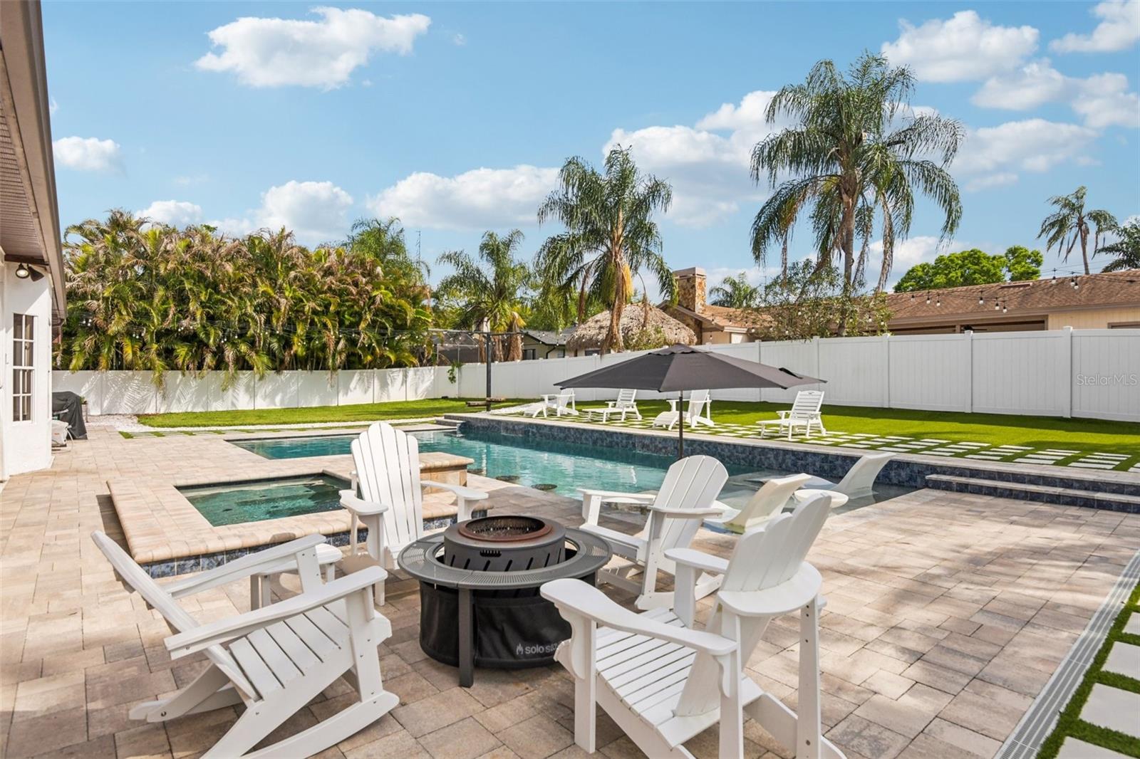 Image 40 of 67 For 1671 Sparkling Court