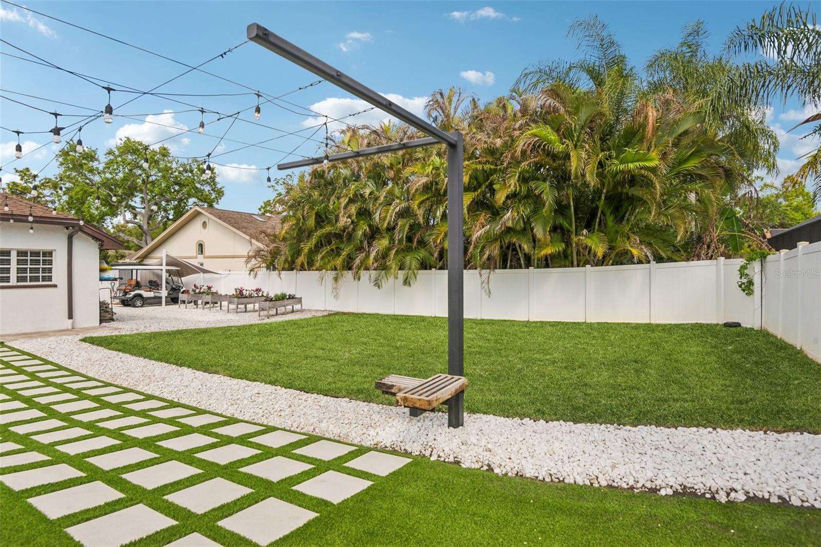 Image 45 of 67 For 1671 Sparkling Court