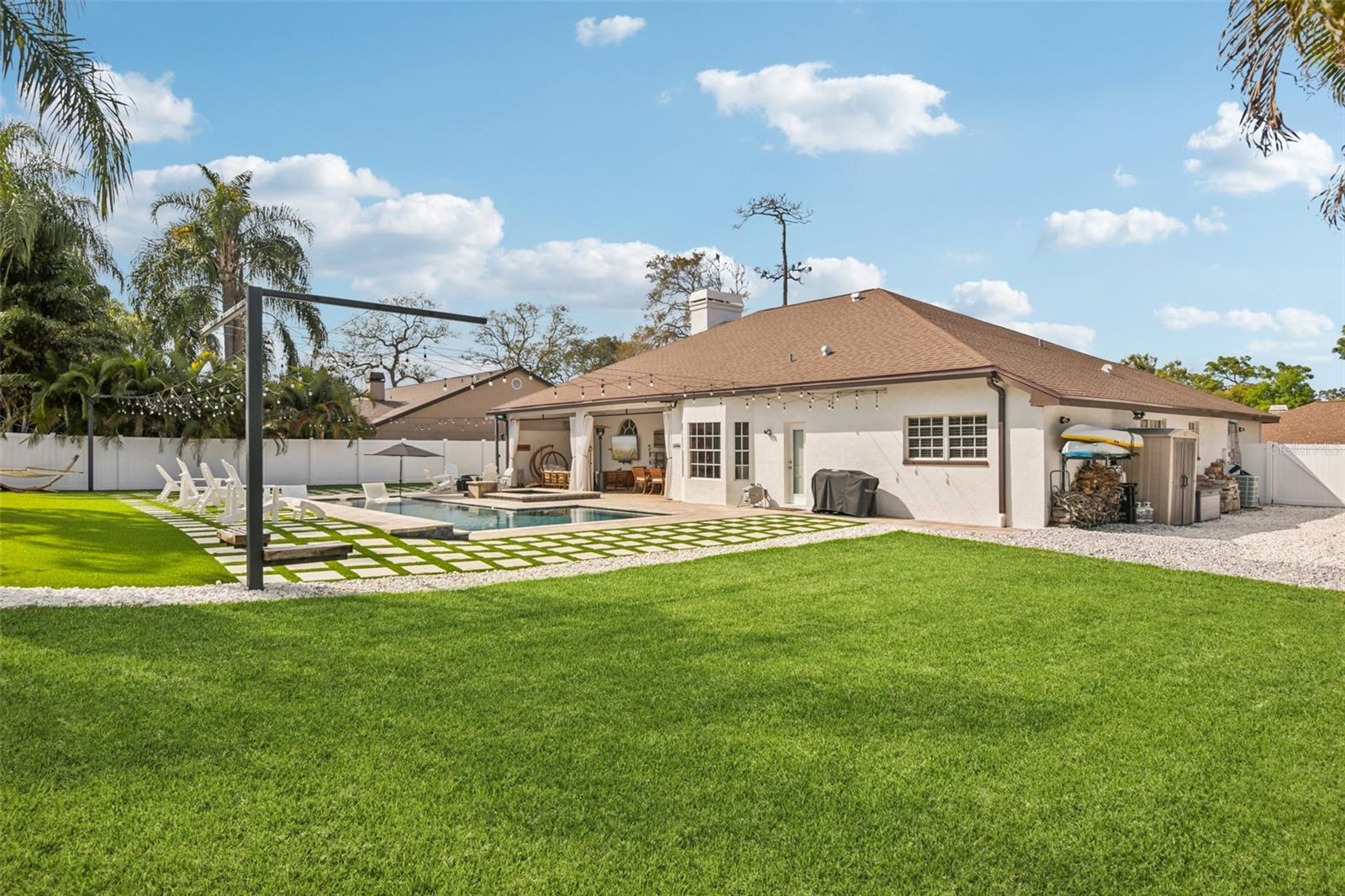 Image 52 of 67 For 1671 Sparkling Court