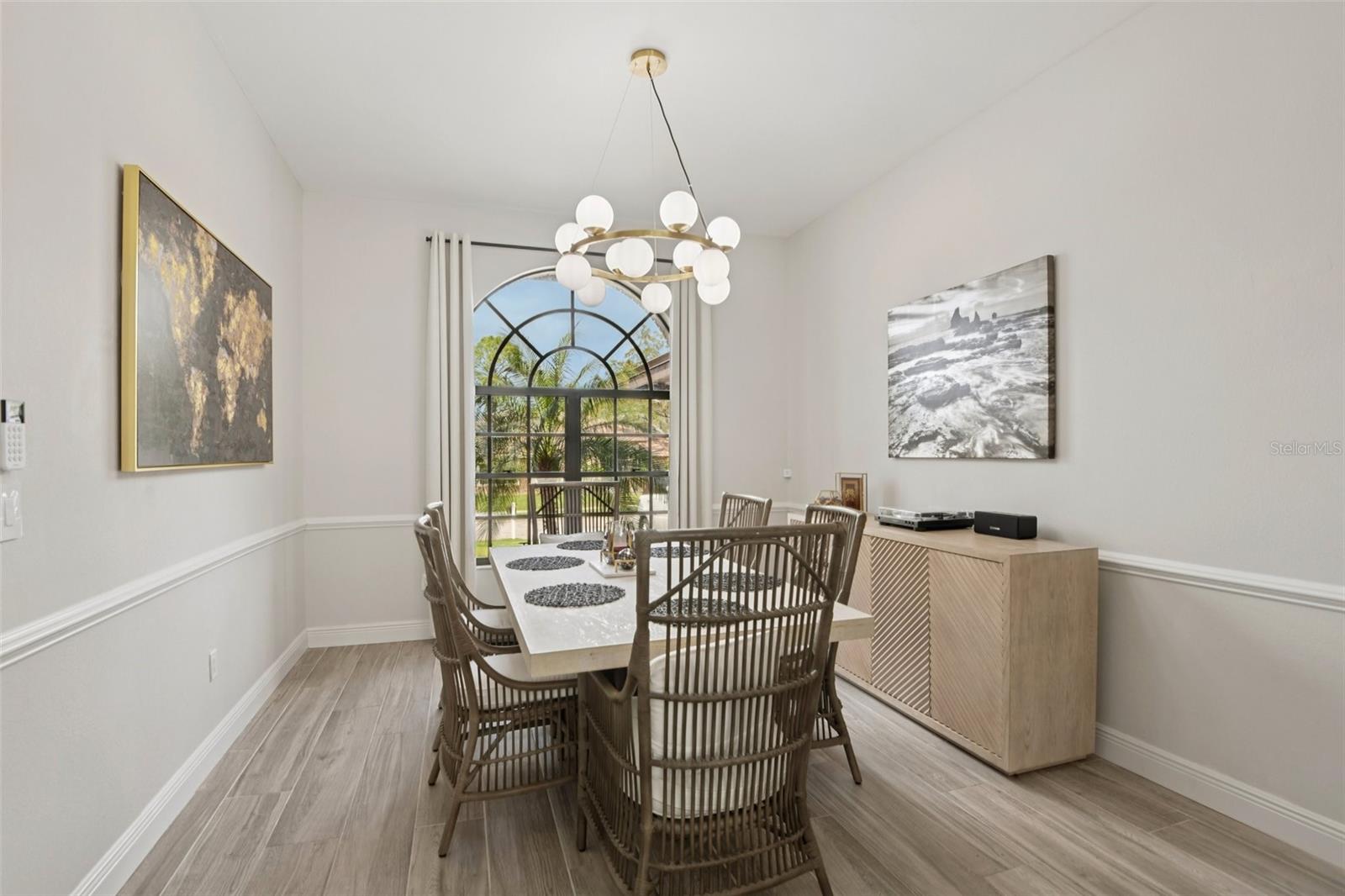 Image 9 of 67 For 1671 Sparkling Court