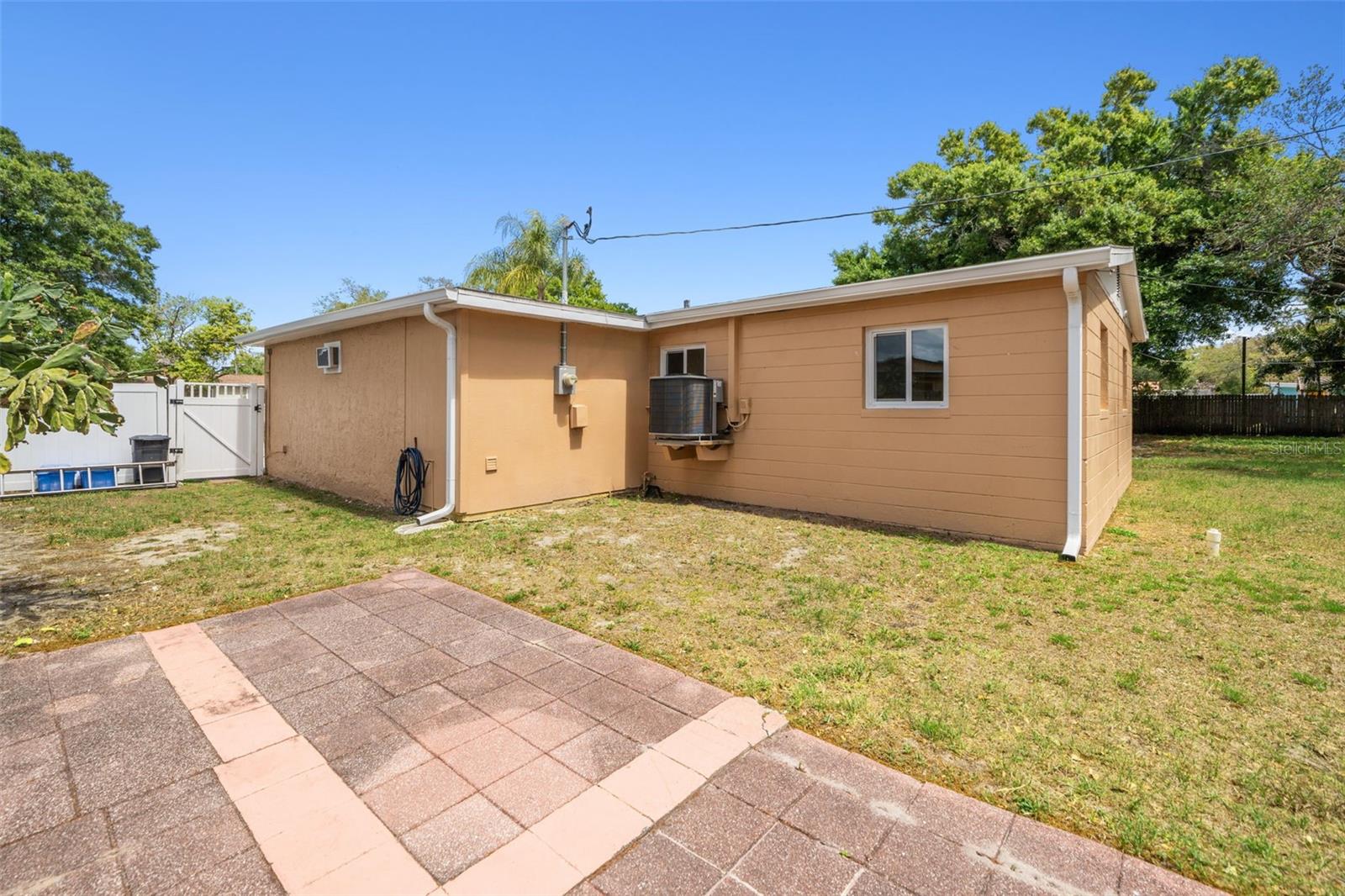 Image 29 of 35 For 6800 79th Avenue N