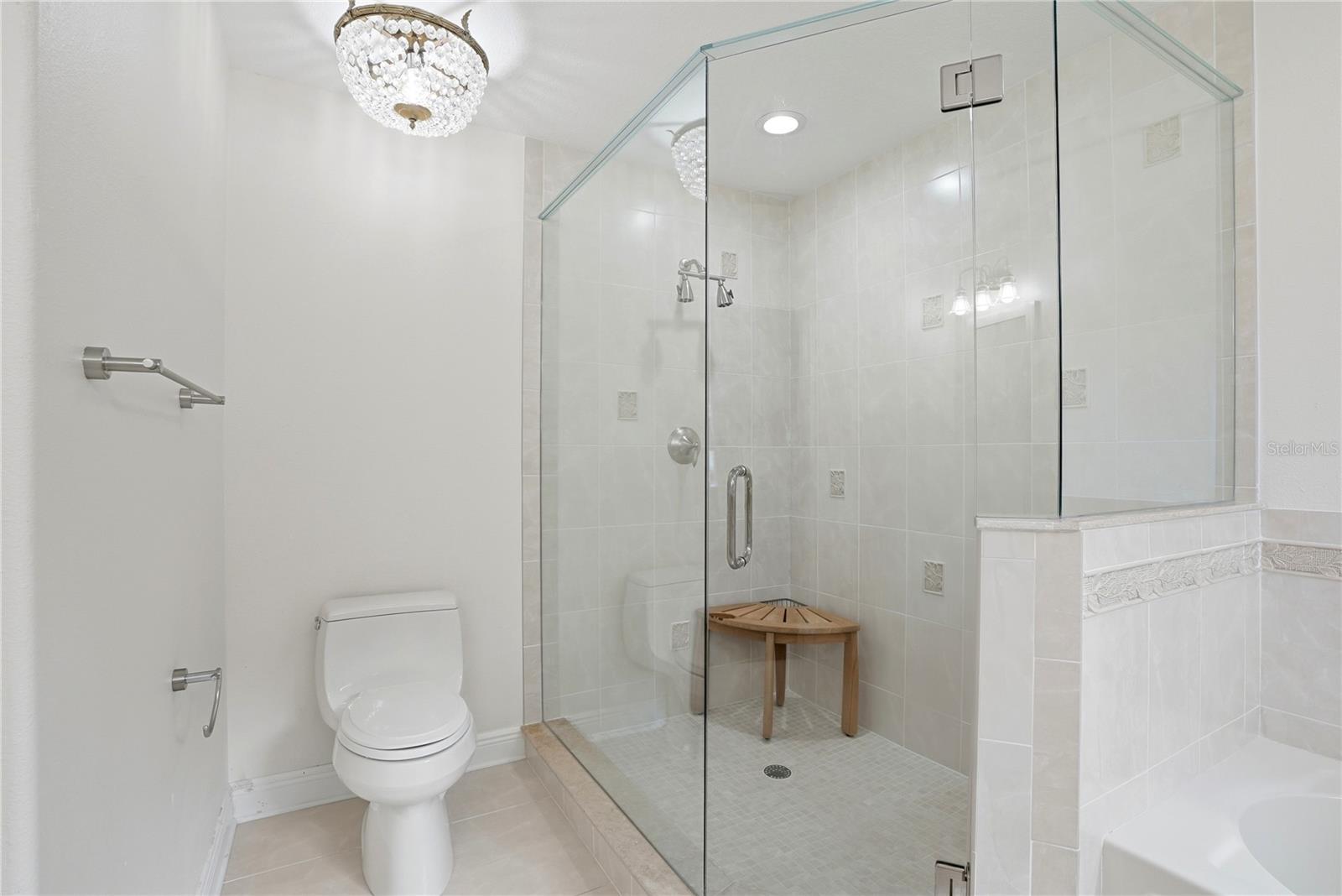 Image 21 of 47 For 1348 High Bluff Drive