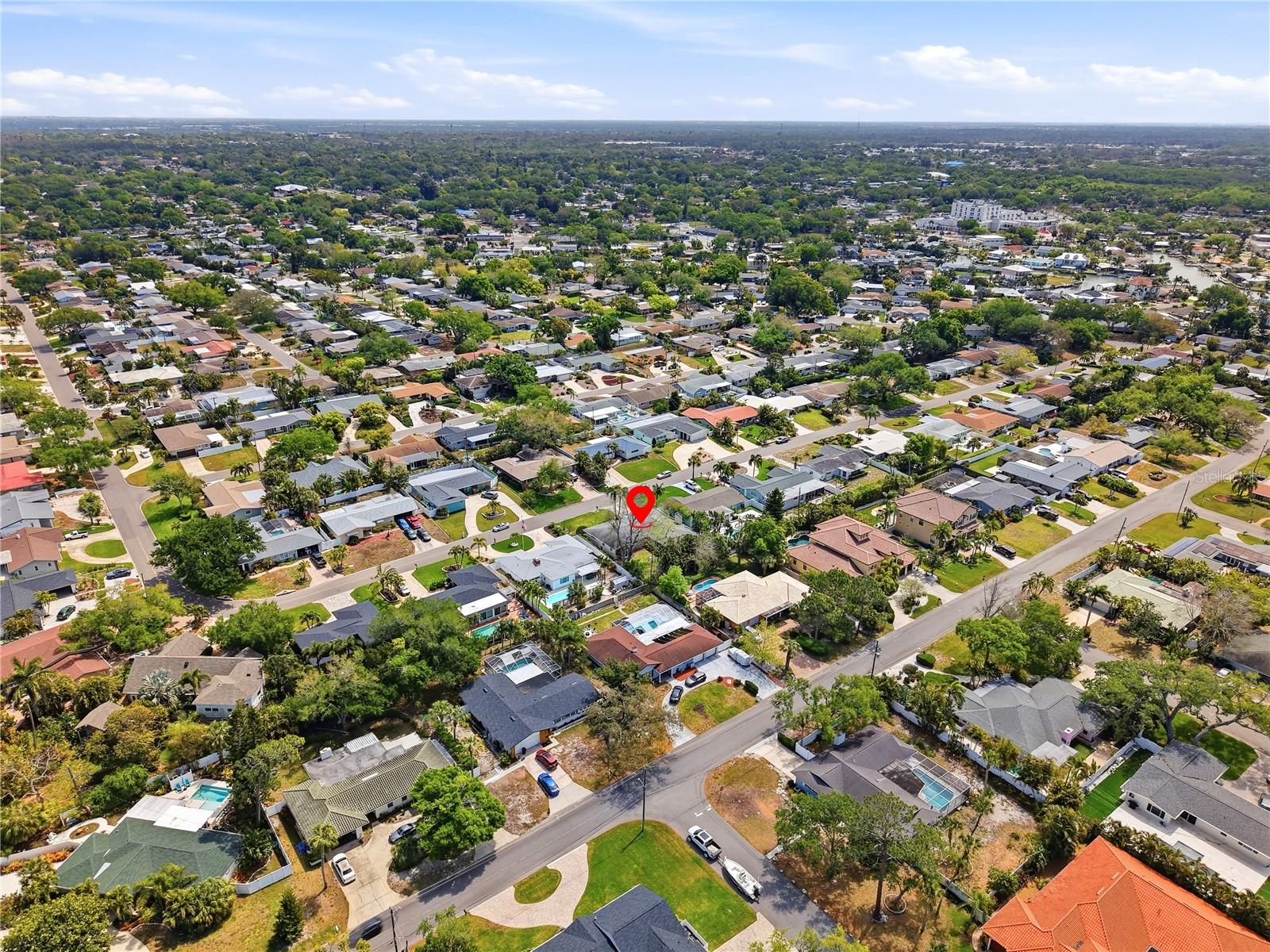 Image 39 of 47 For 1348 High Bluff Drive