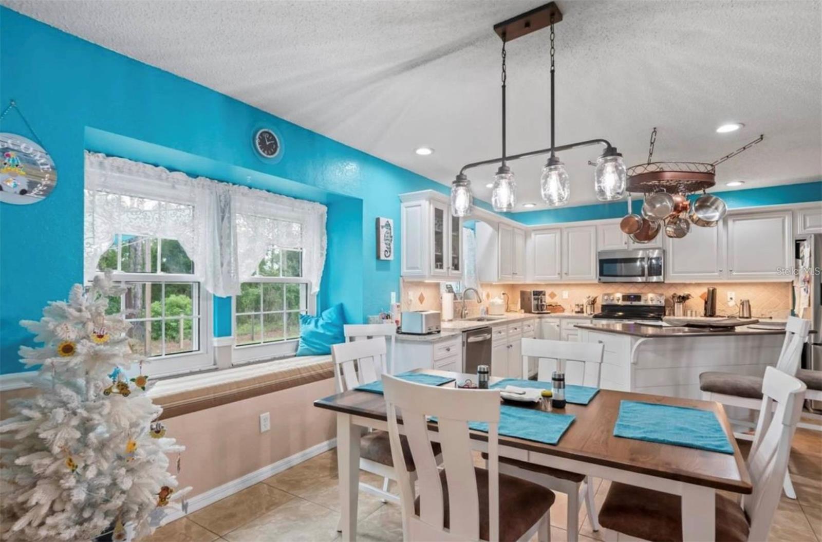 Image 24 of 70 For 14204 Highgrove Road