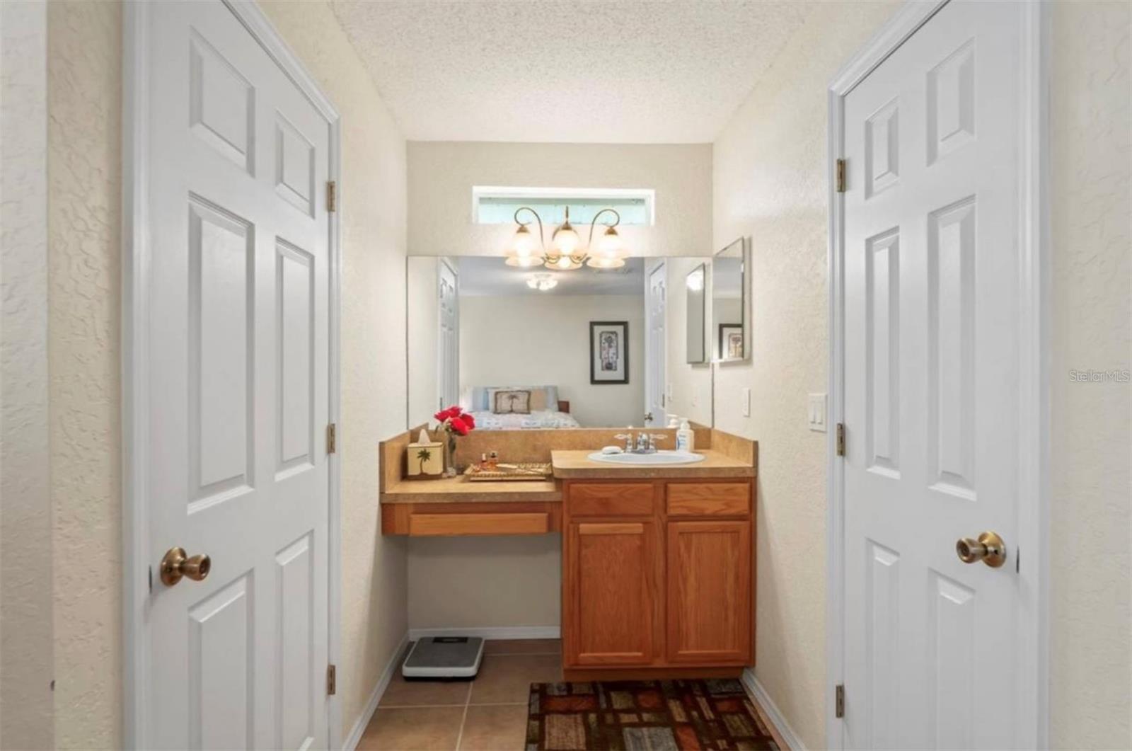 Image 32 of 70 For 14204 Highgrove Road