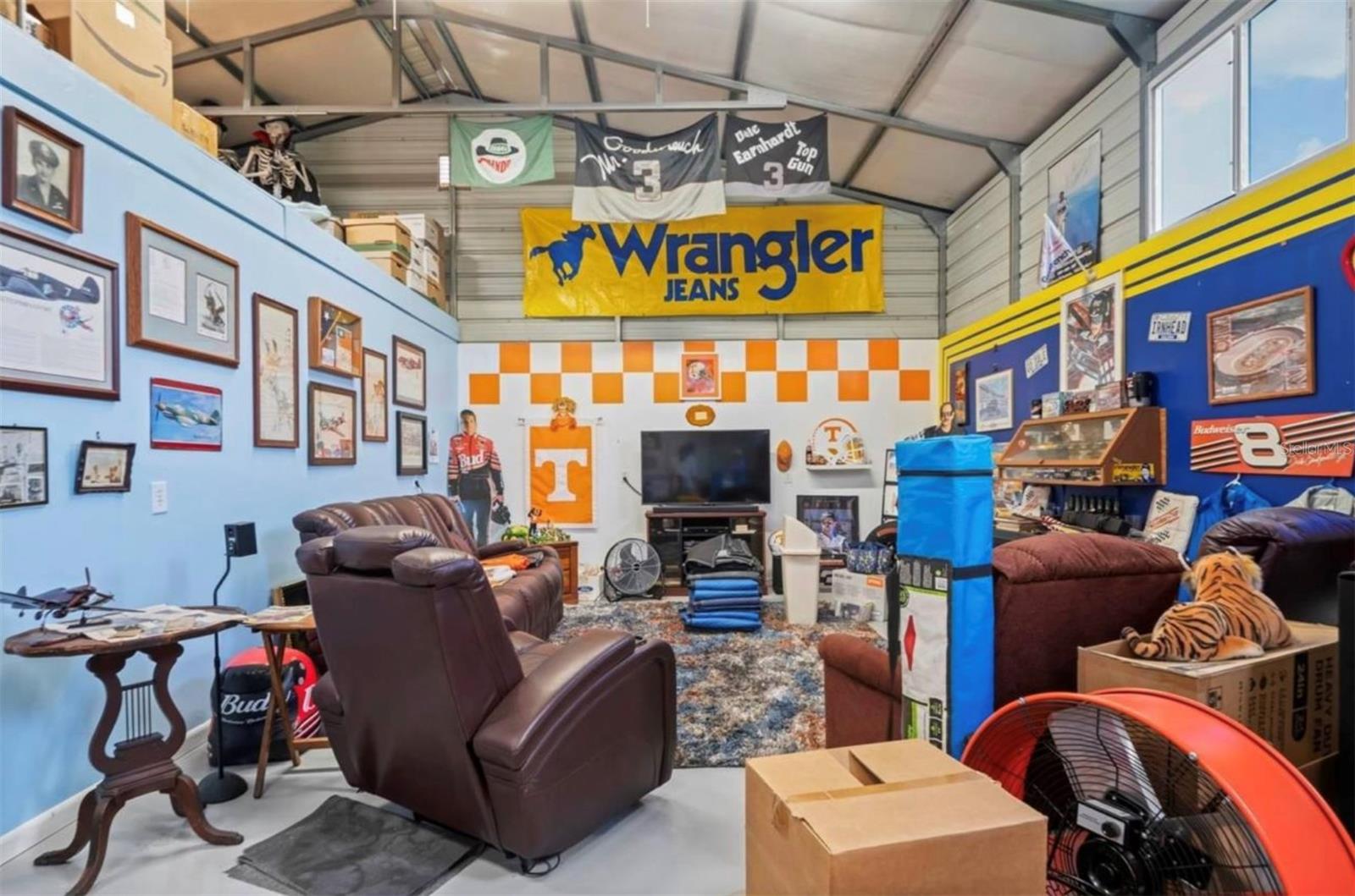 Image 56 of 70 For 14204 Highgrove Road