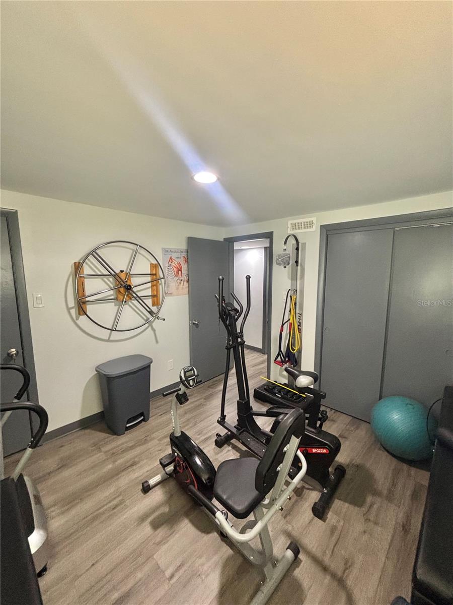 Image 18 of 28 For 3713 Mckay Avenue