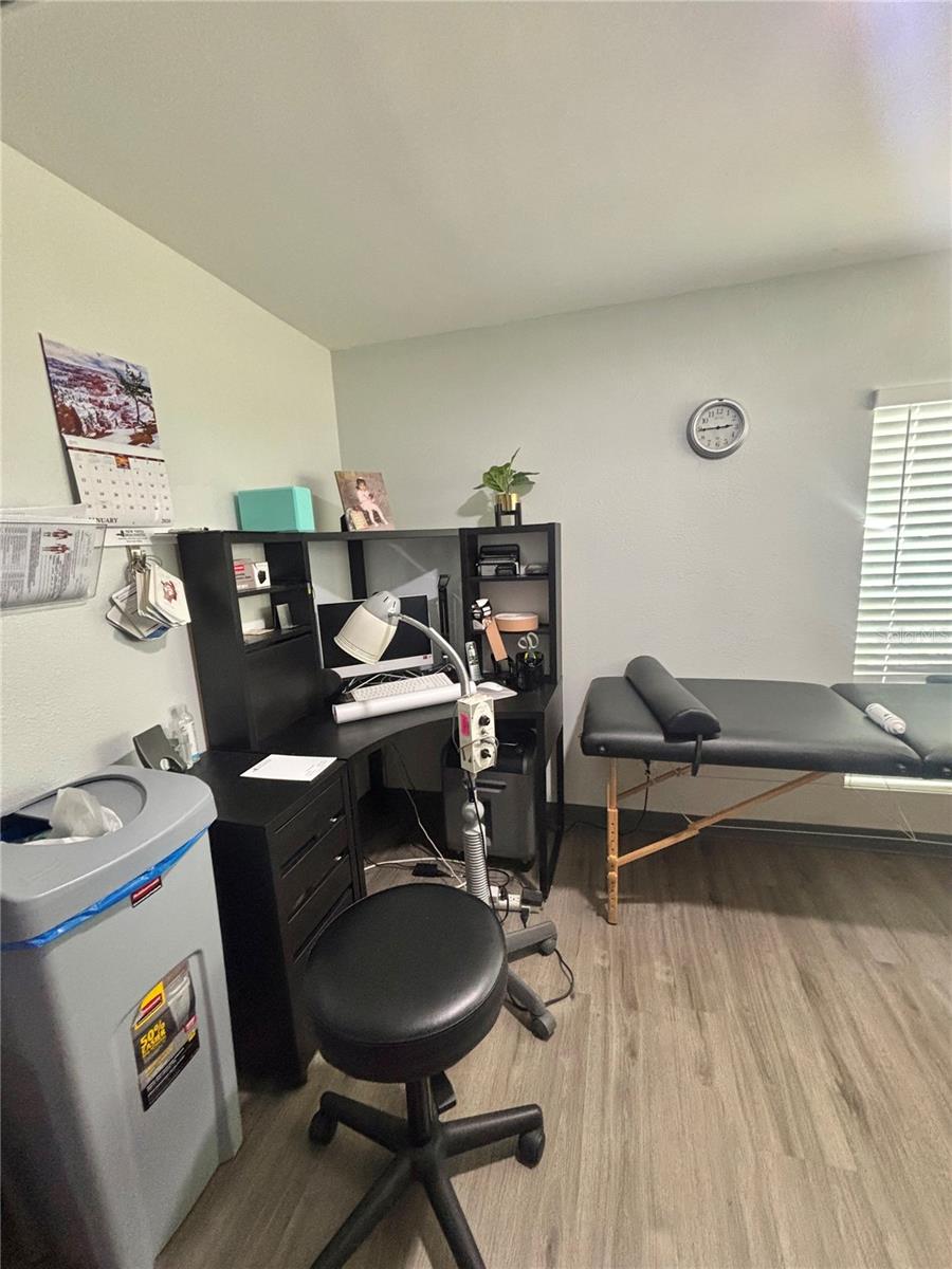 Image 20 of 28 For 3713 Mckay Avenue