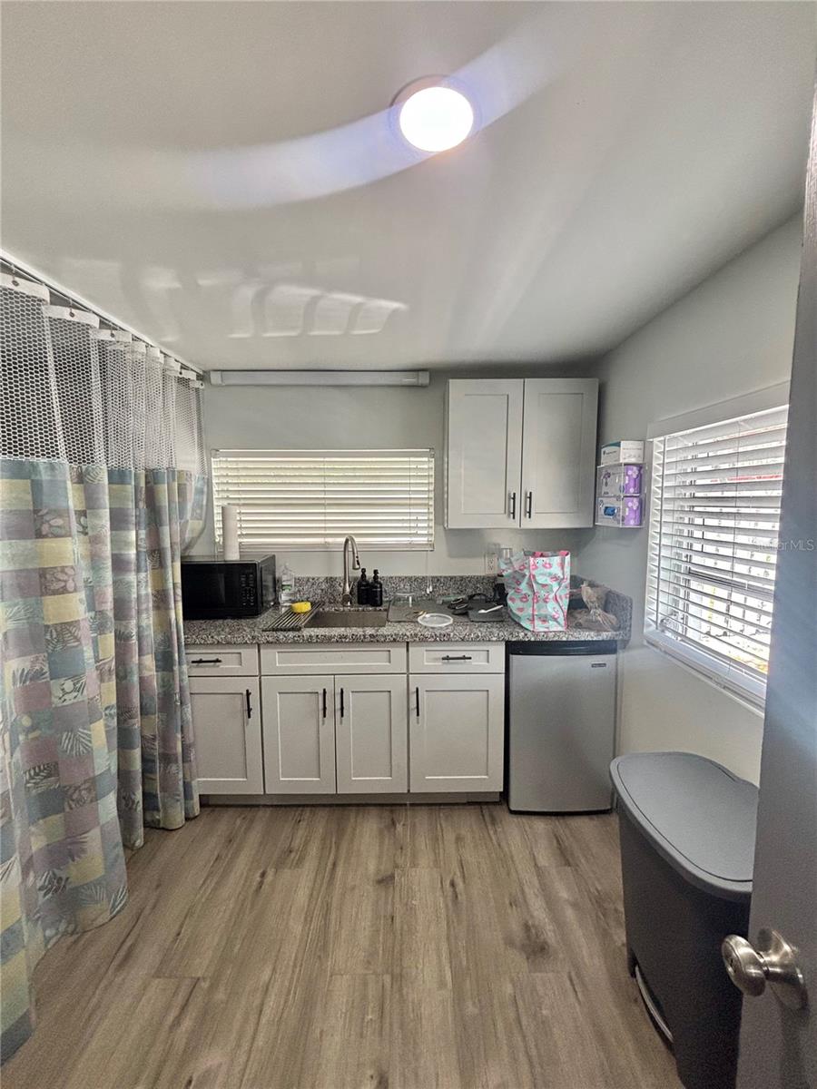 Image 23 of 28 For 3713 Mckay Avenue