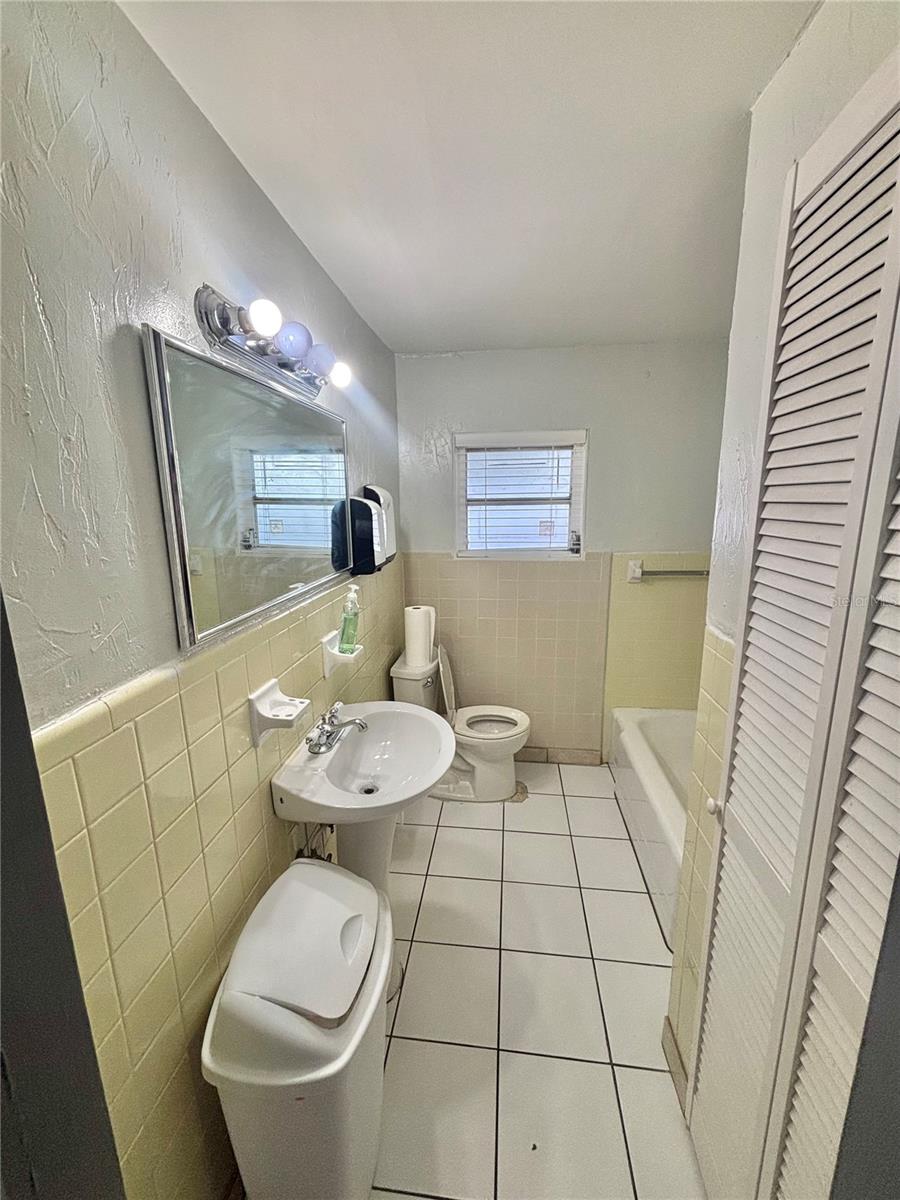 Image 26 of 28 For 3713 Mckay Avenue