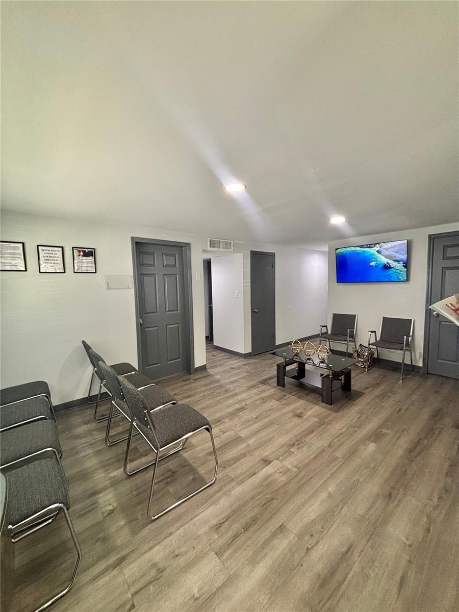 Image 6 of 28 For 3713 Mckay Avenue