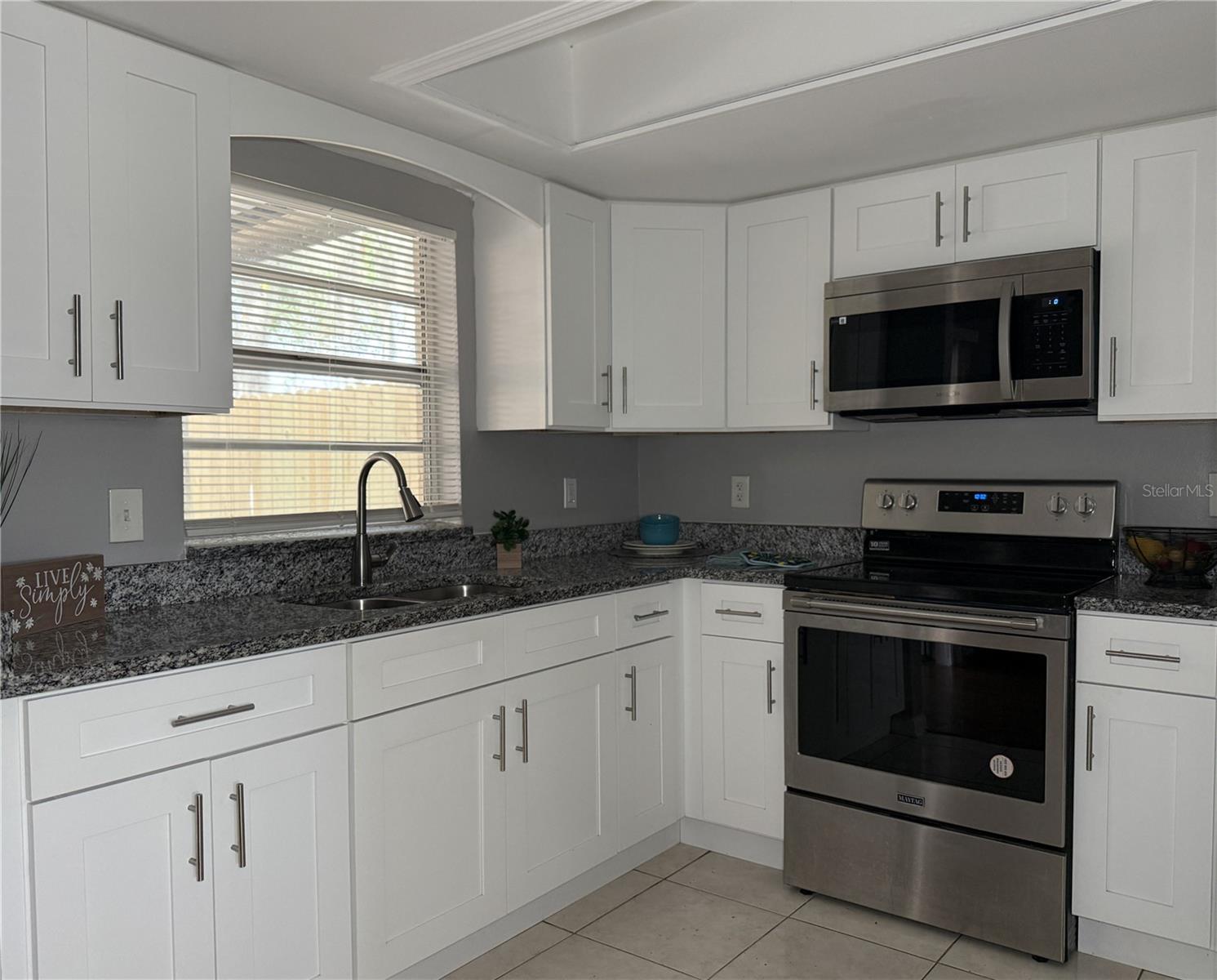 Image 10 of 29 For 5156 Tennis Court Circle