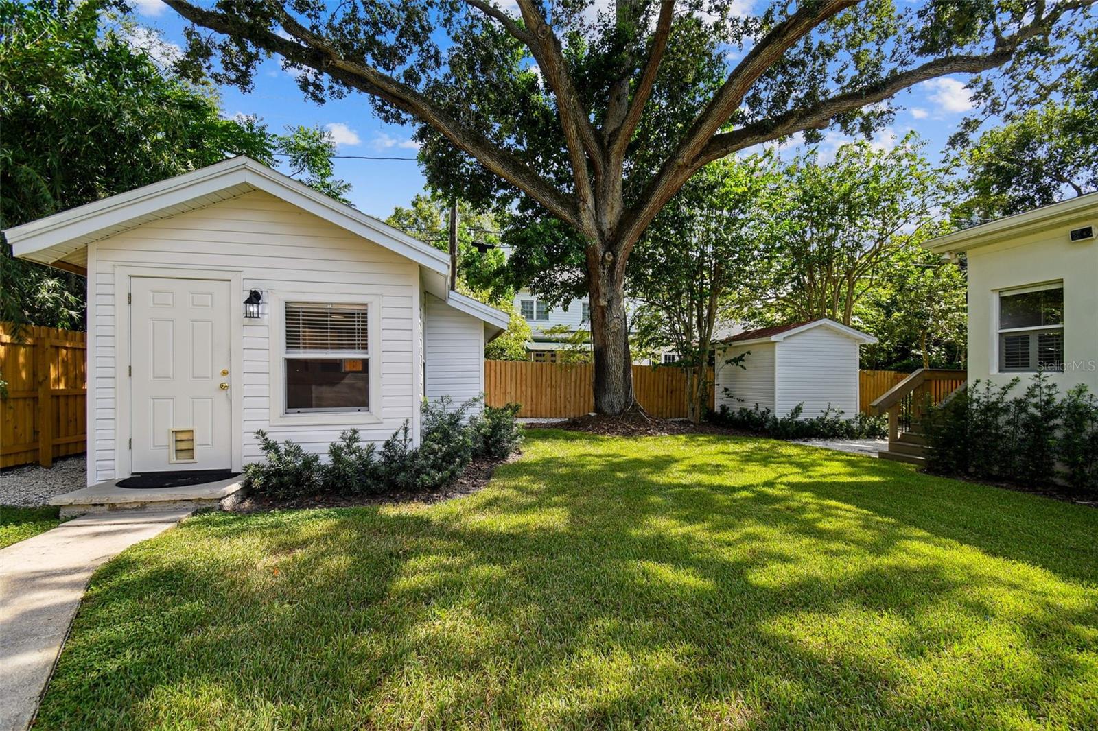 Image 38 of 55 For 2918 Coachman Avenue