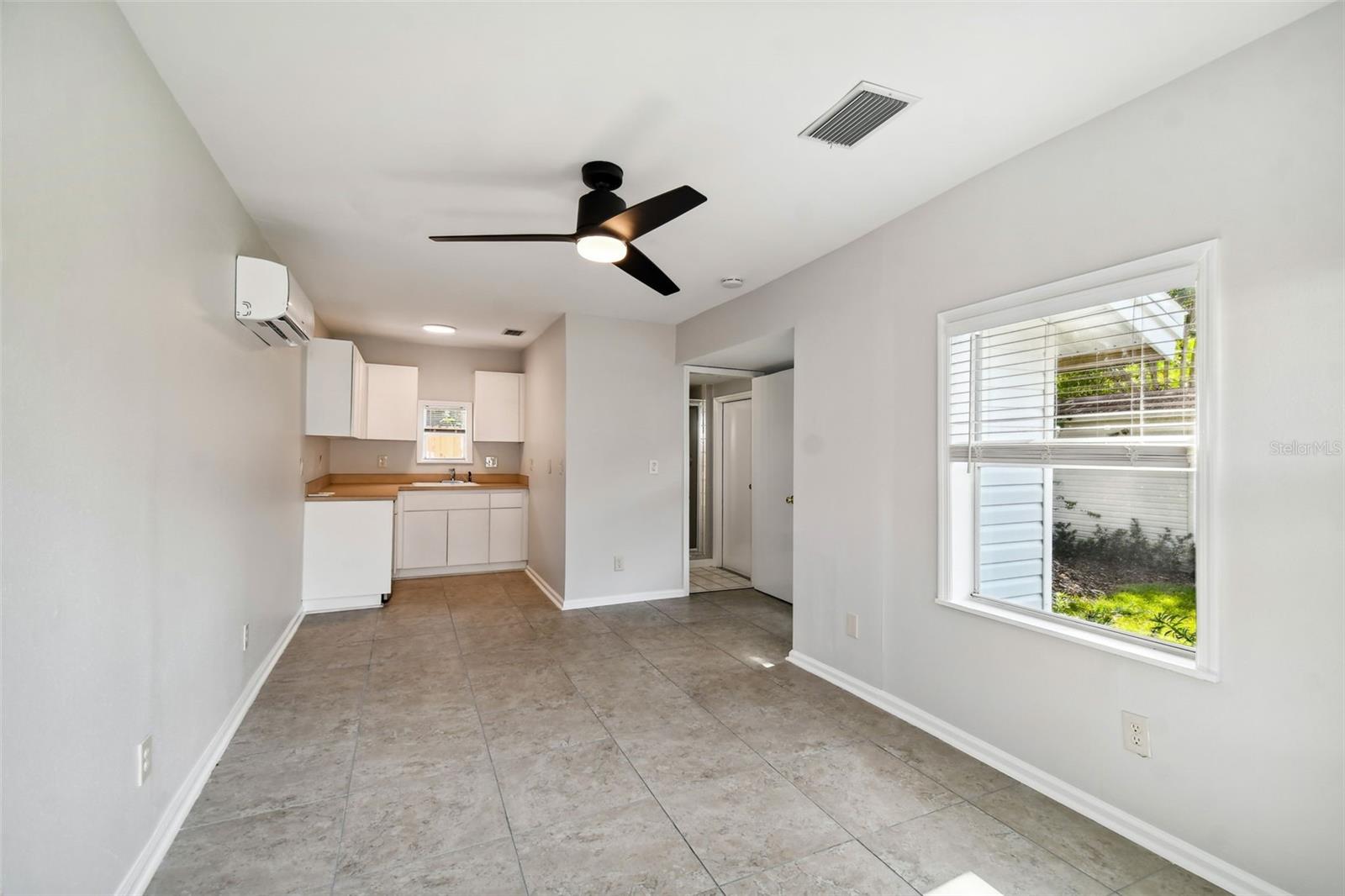 Image 44 of 55 For 2918 Coachman Avenue