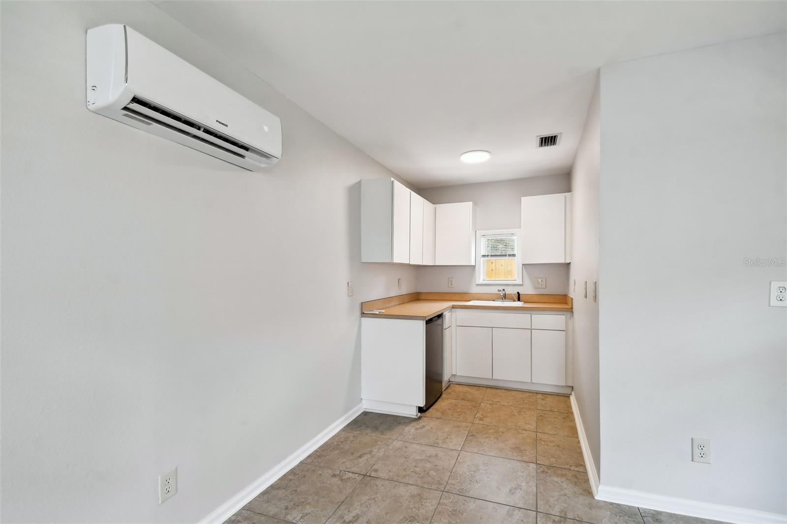 Image 46 of 55 For 2918 Coachman Avenue