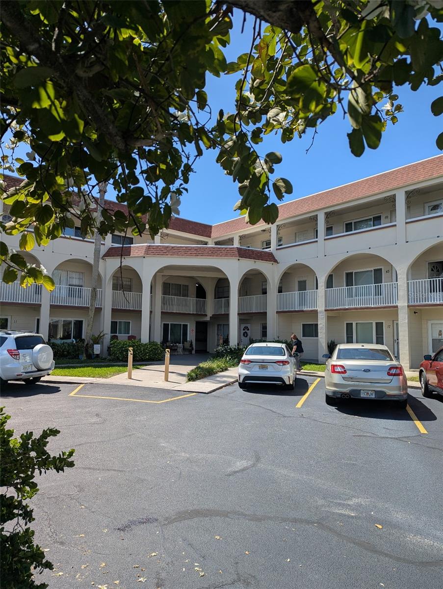 Image 2 of 16 For 2433 Brazilia Drive 45