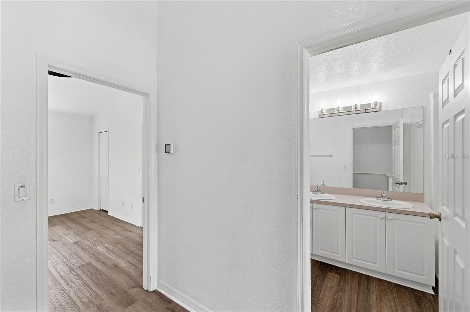 Image 20 of 33 For 4347 Har Paul Circle