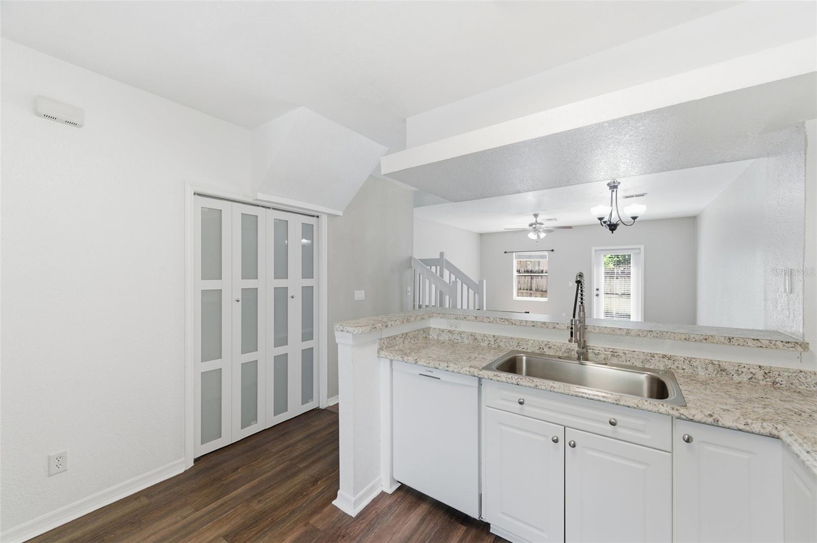 Image 9 of 33 For 4347 Har Paul Circle