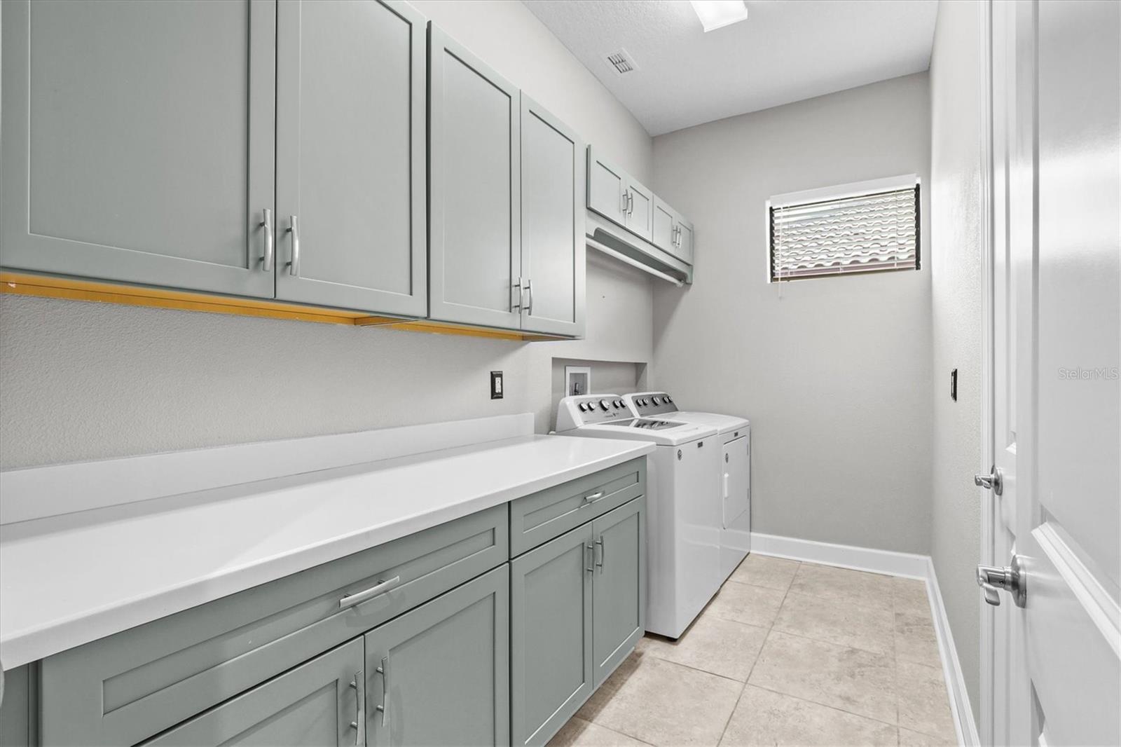 Image 24 of 44 For 11477 Bitola Drive